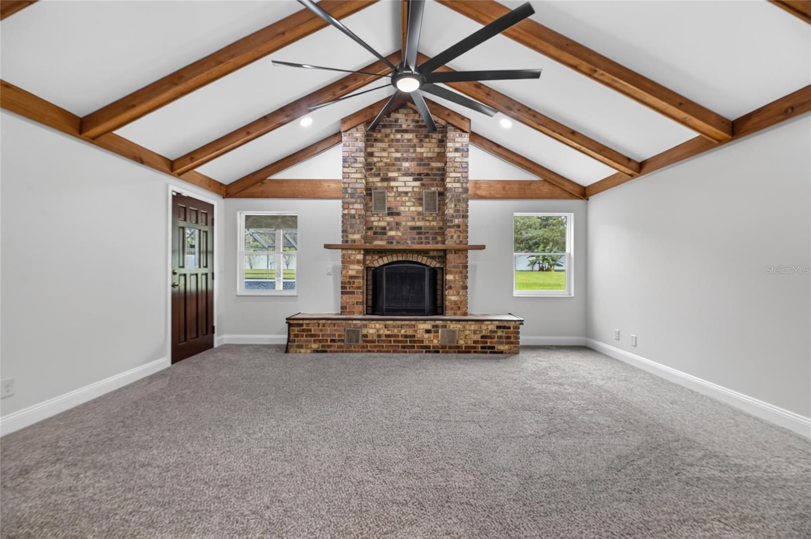 12603 LAKE HILLS DR