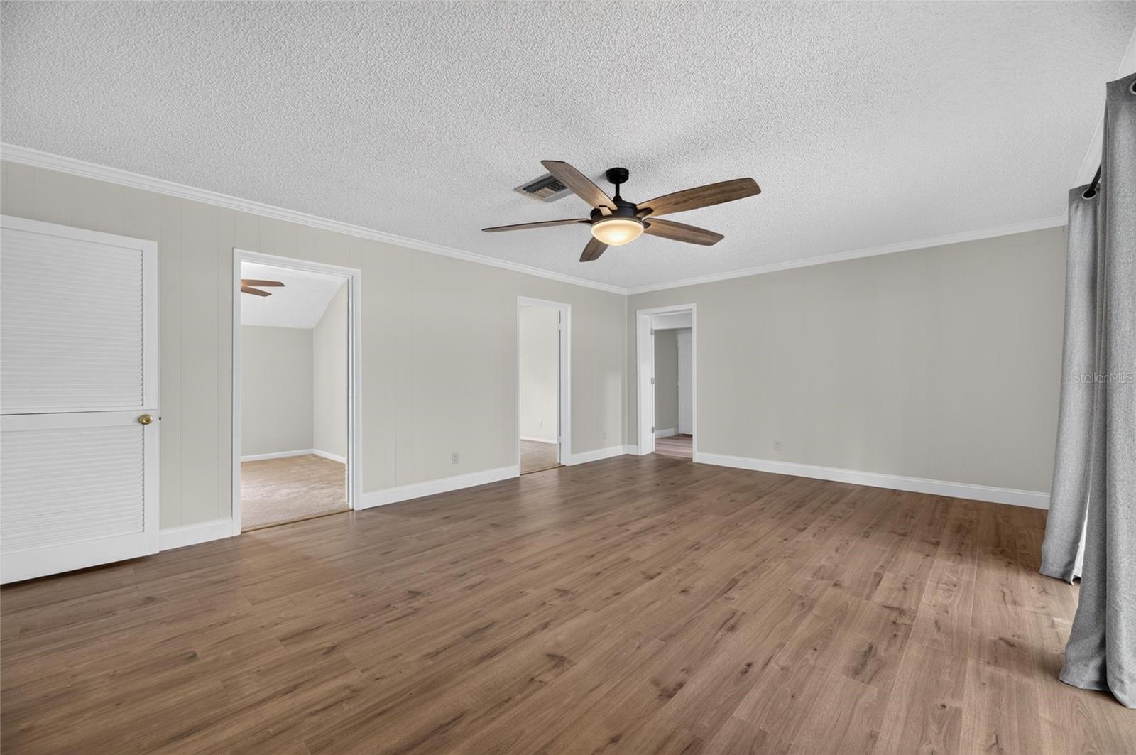 12603 LAKE HILLS DR