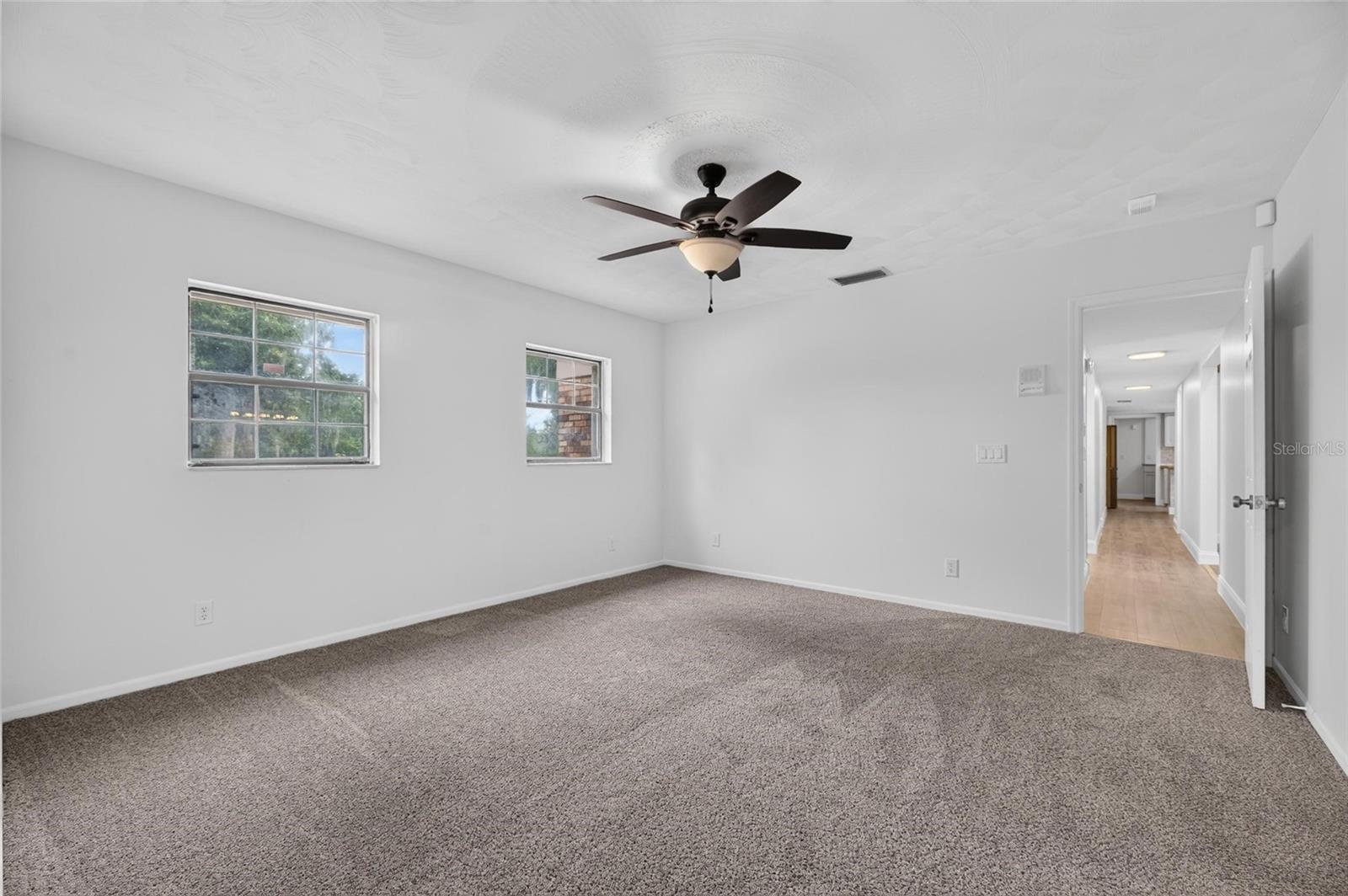 12603 LAKE HILLS DR