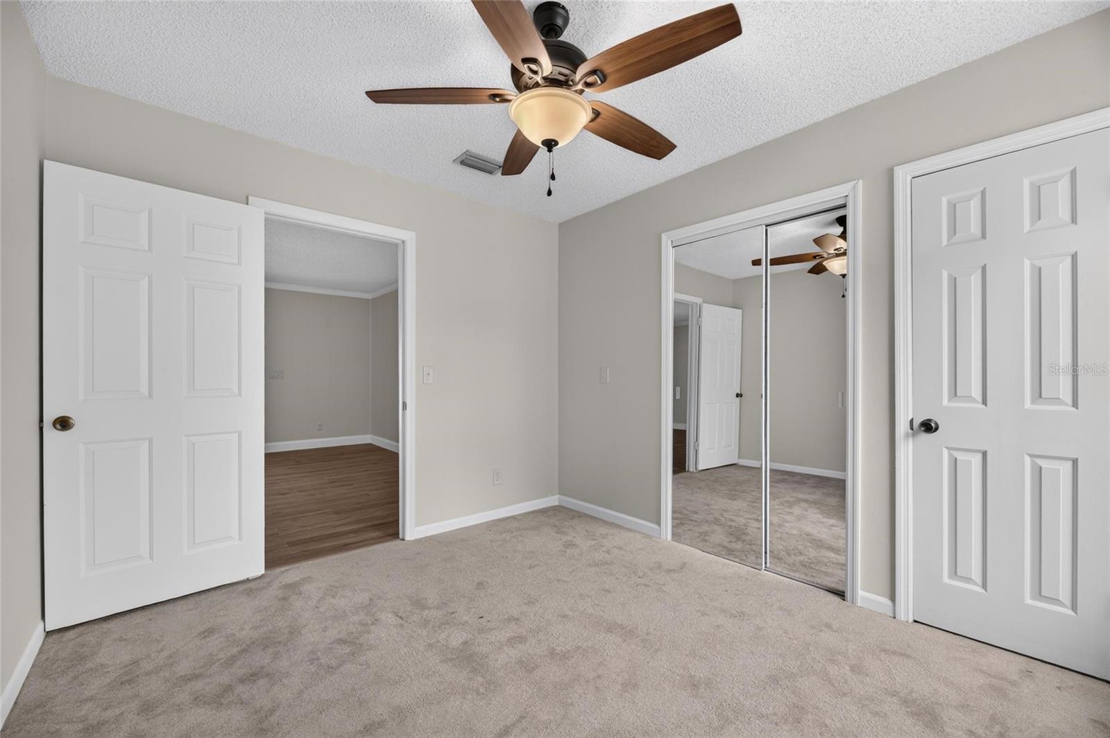 12603 LAKE HILLS DR