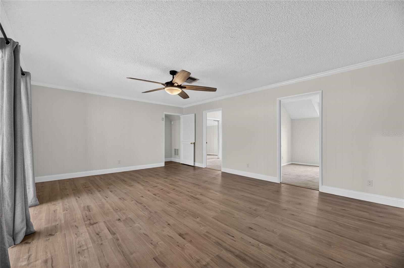 12603 LAKE HILLS DR