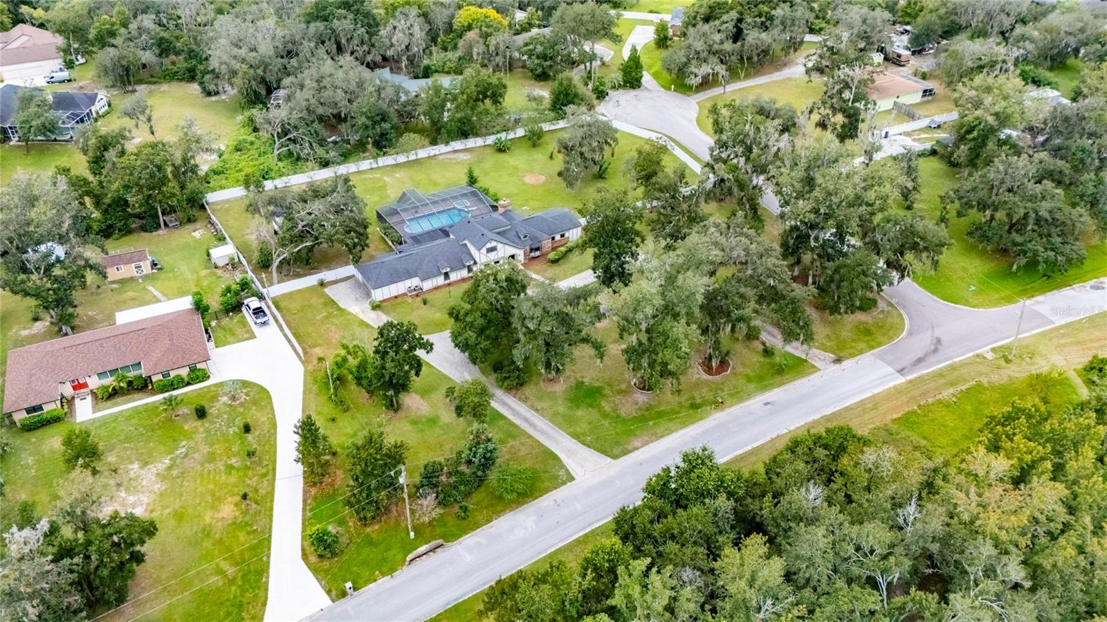 12603 LAKE HILLS DR