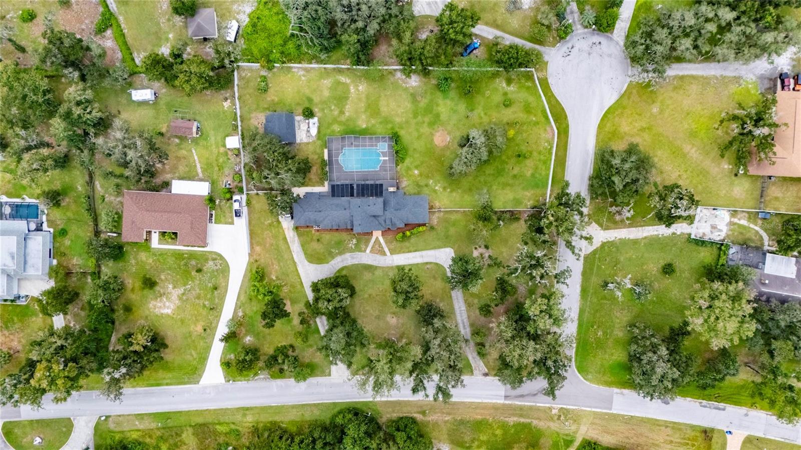12603 LAKE HILLS DR