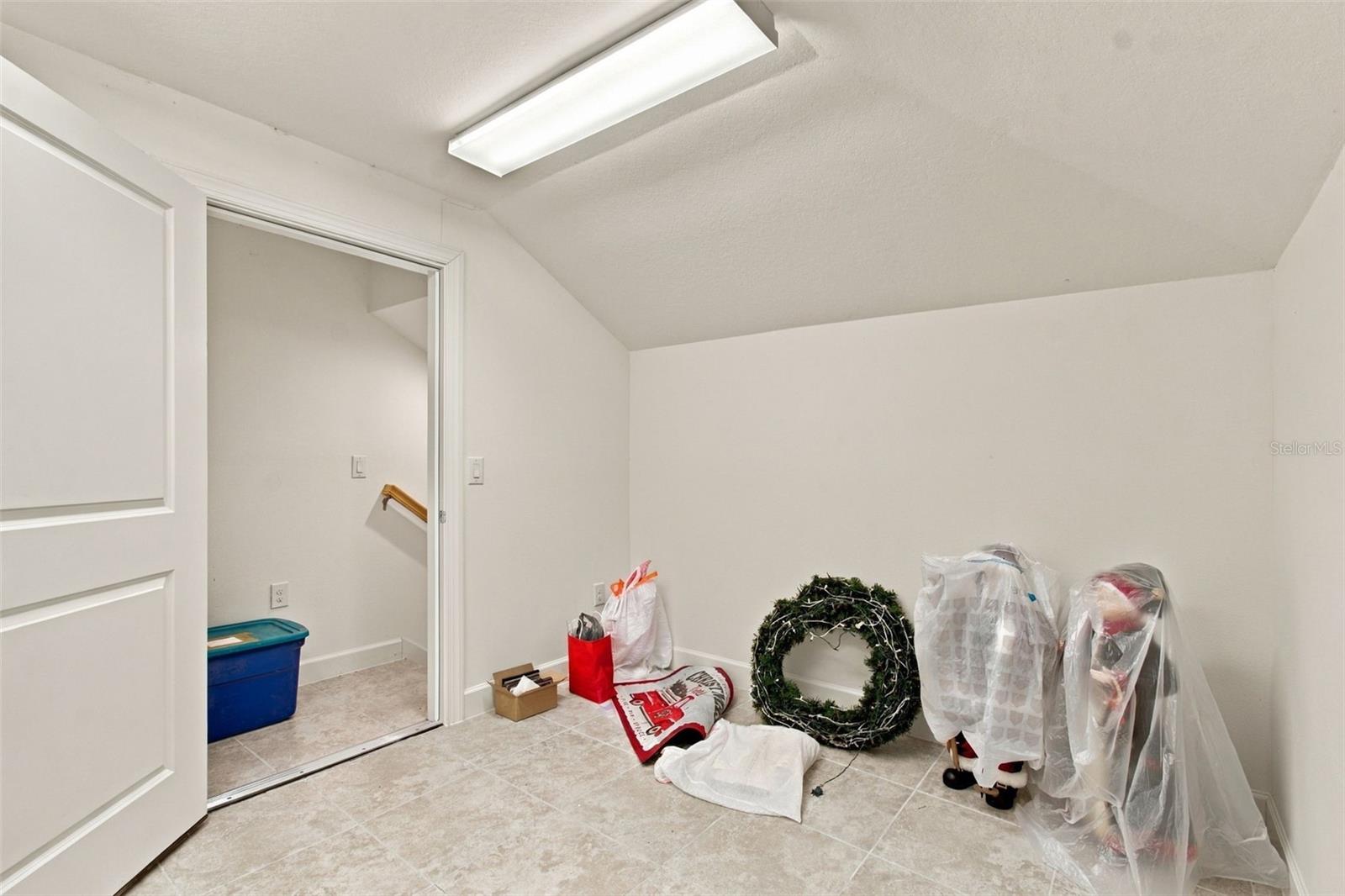 20163 UMBRIA HILL DR