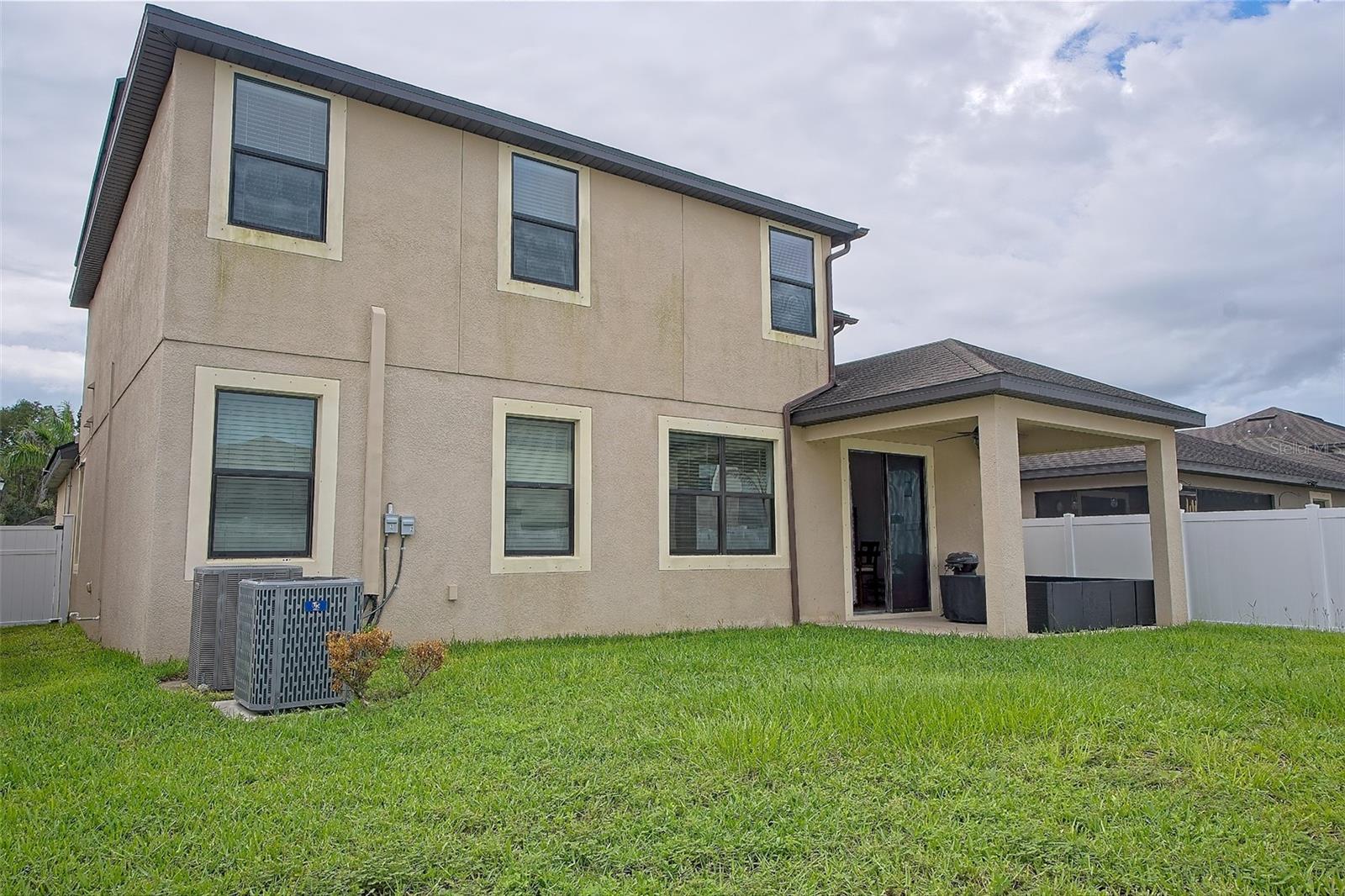 11918 WINTERSET COVE DR