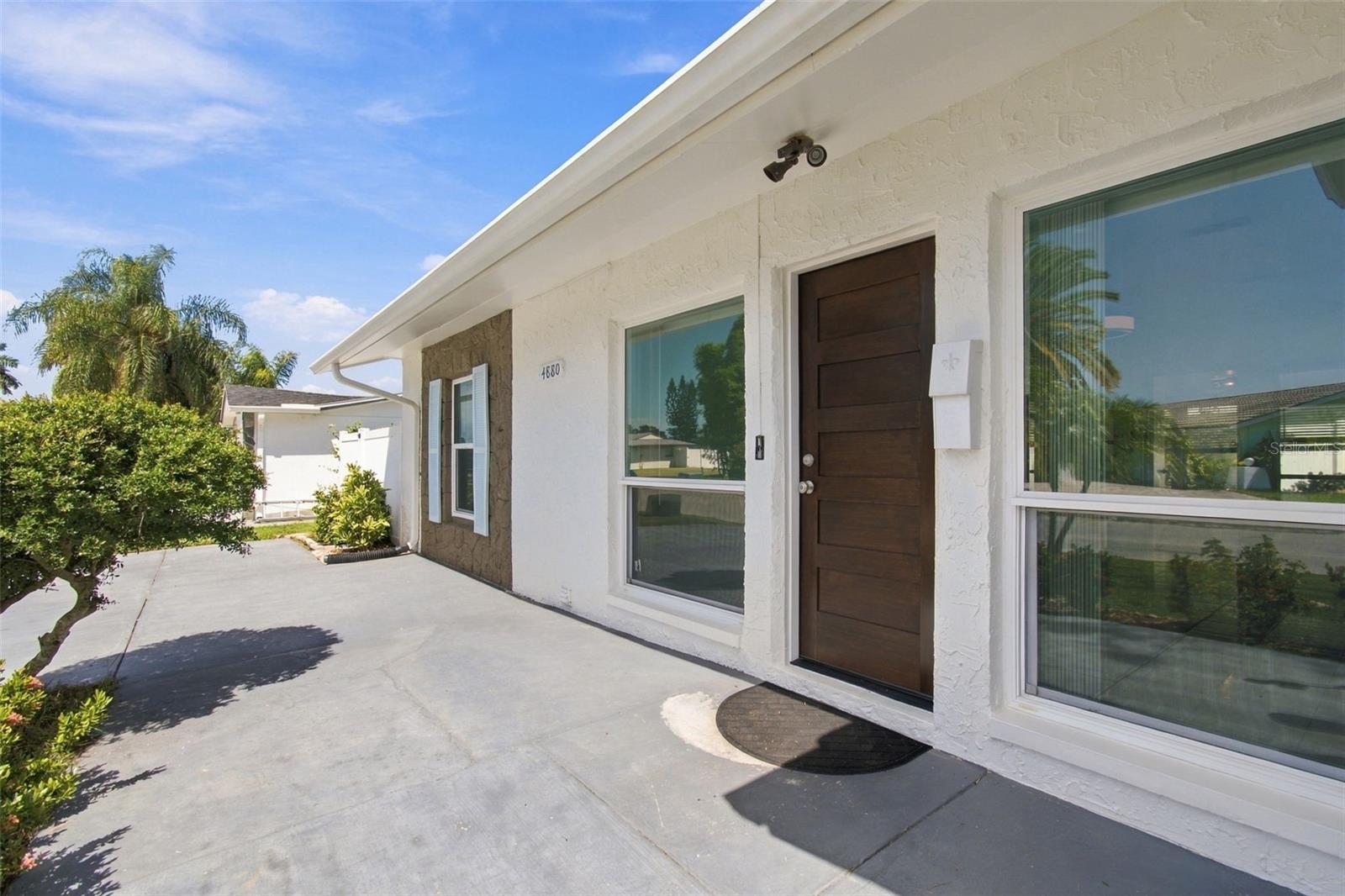 4880 SHELL STREAM BLVD