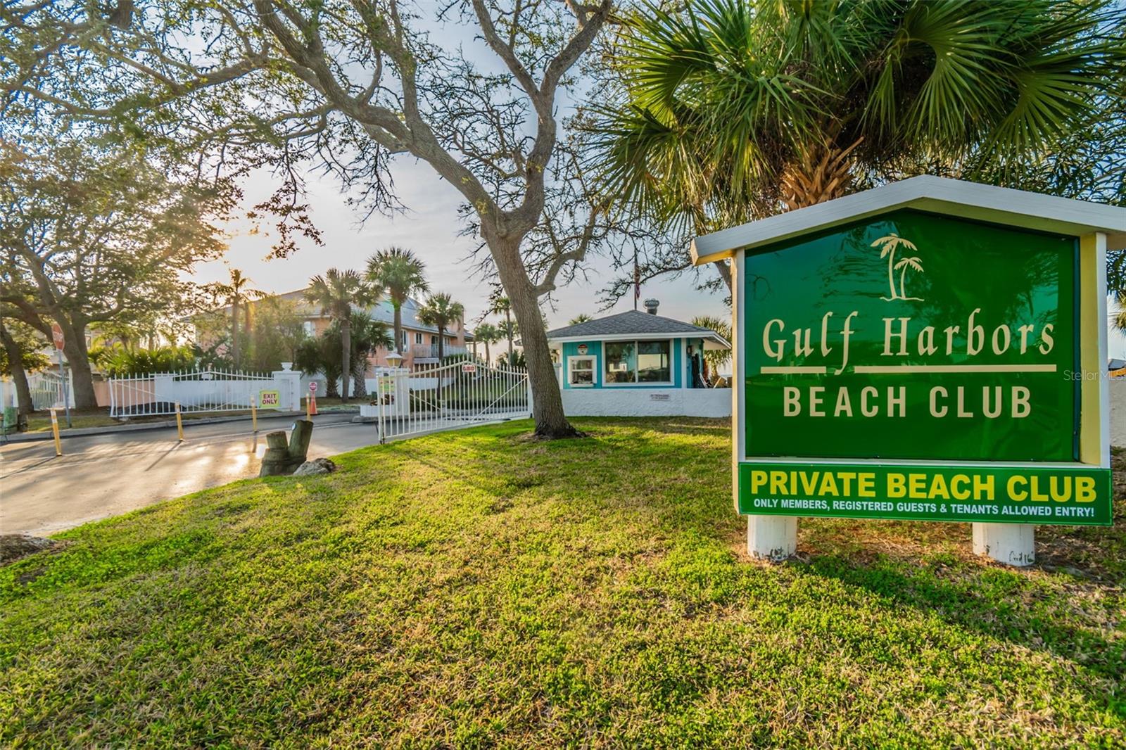 4880 SHELL STREAM BLVD