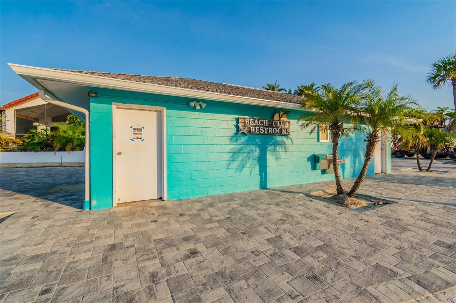 4880 SHELL STREAM BLVD