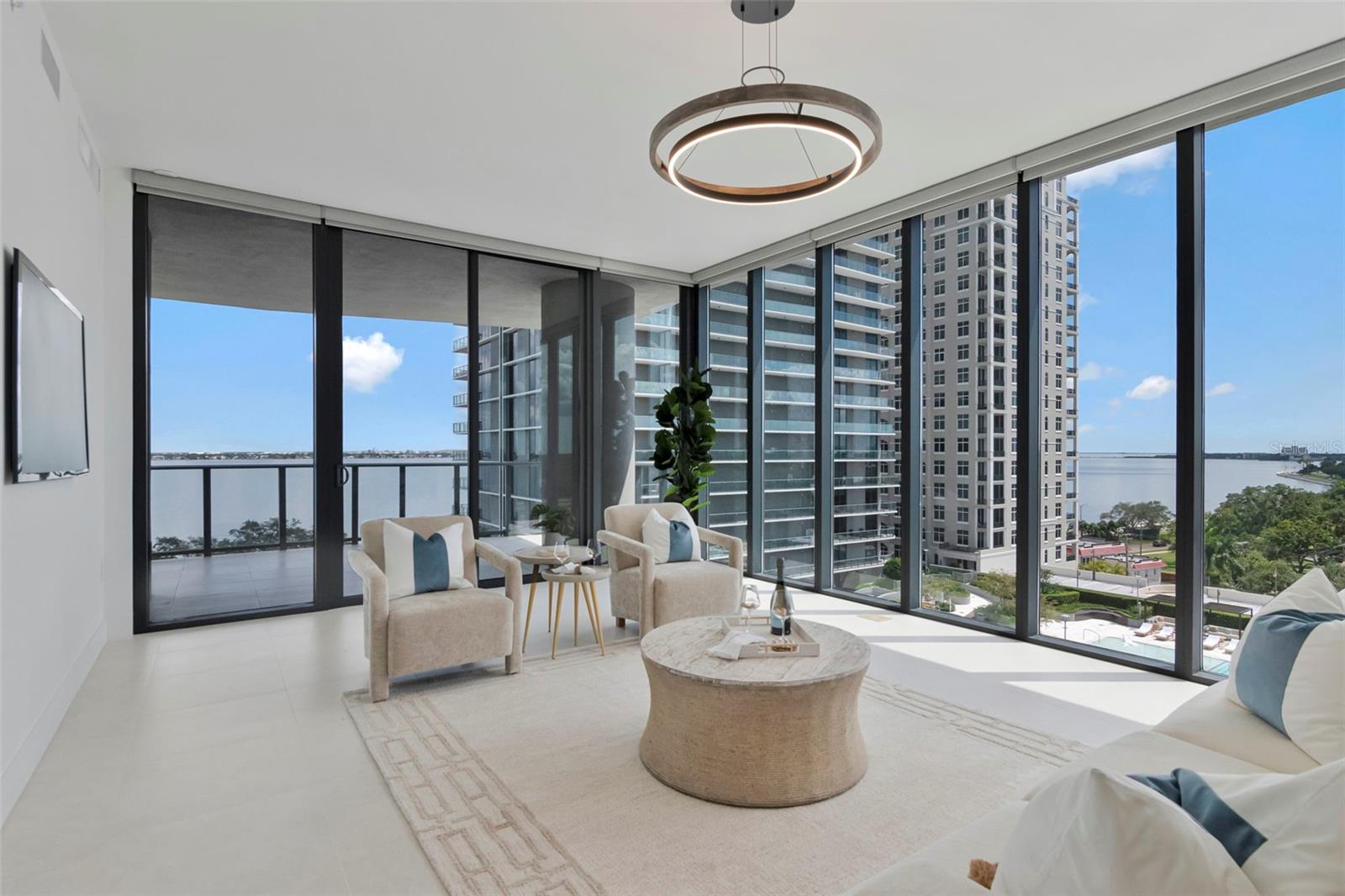 3015 S YSABELLA AVE #804