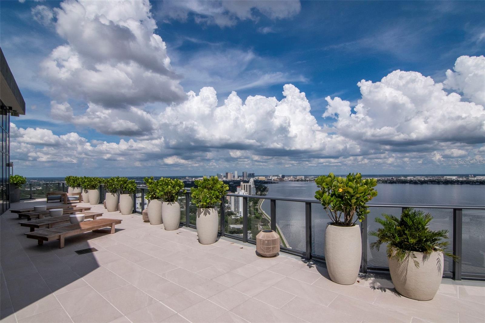 3015 S YSABELLA AVE #804