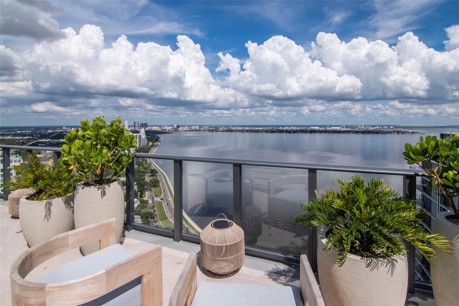 3015 S YSABELLA AVE #804