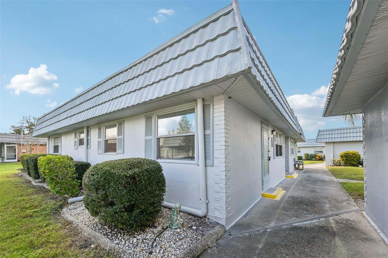 202 BEDFORD TRL #109