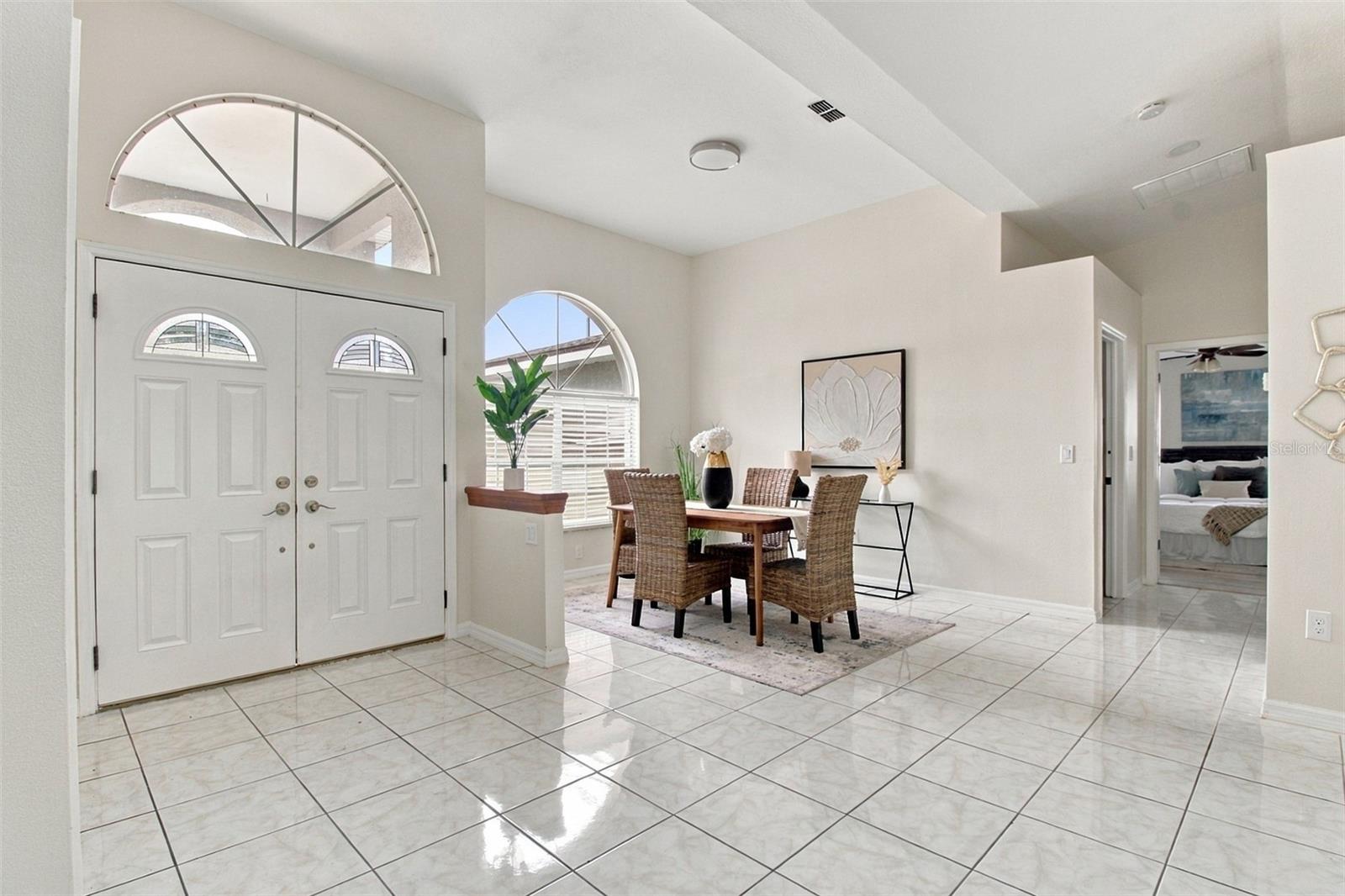 9719 LOMALINDA CT
