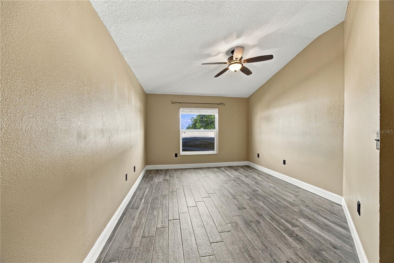 7919 MERCHANTVILLE CIR