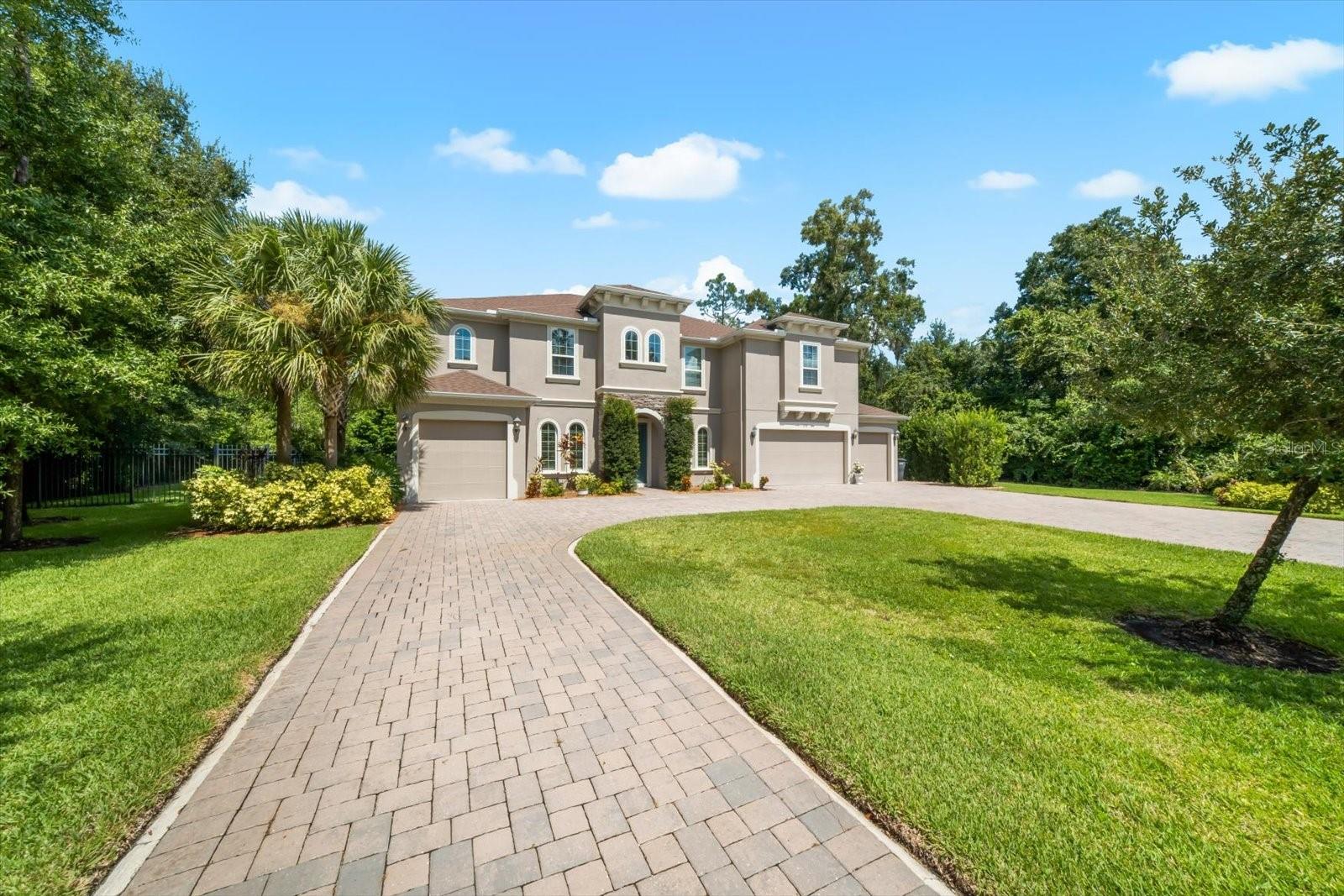 1118 LAKE HANNA DR