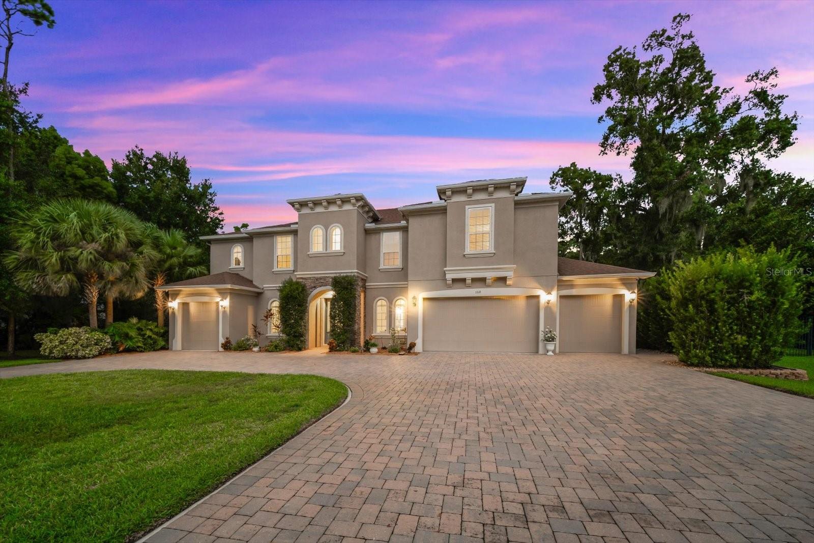 1118 LAKE HANNA DR