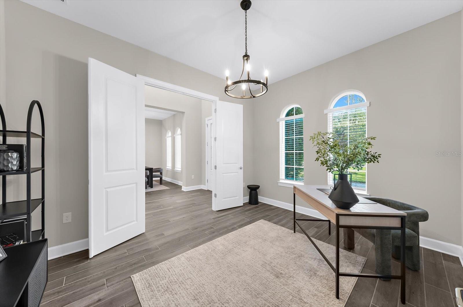 1118 LAKE HANNA DR
