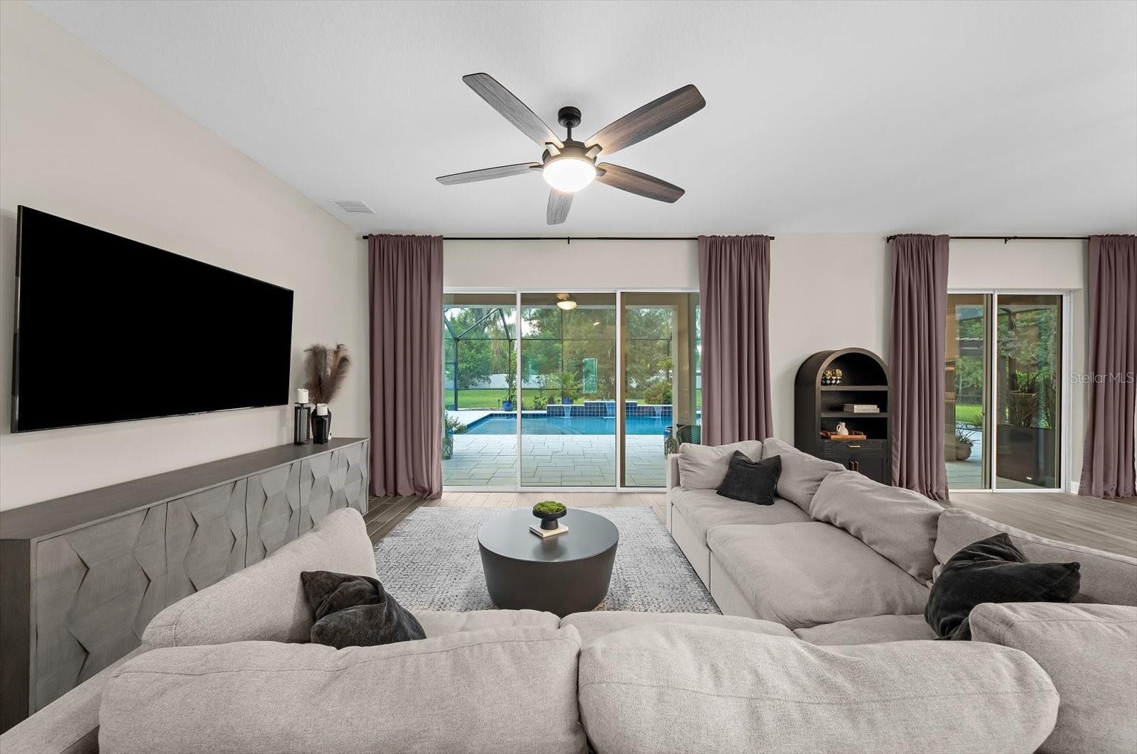 1118 LAKE HANNA DR