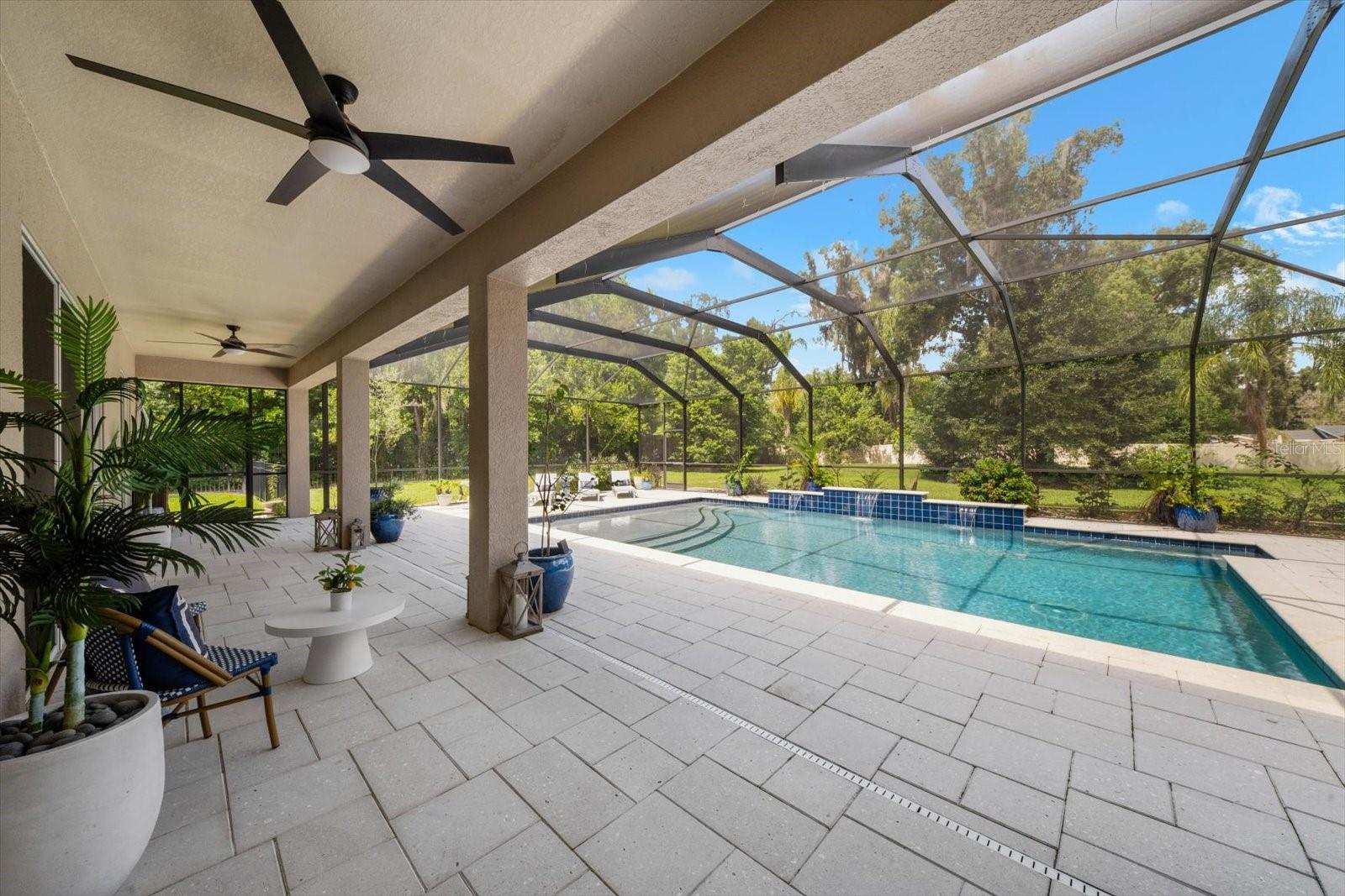 1118 LAKE HANNA DR