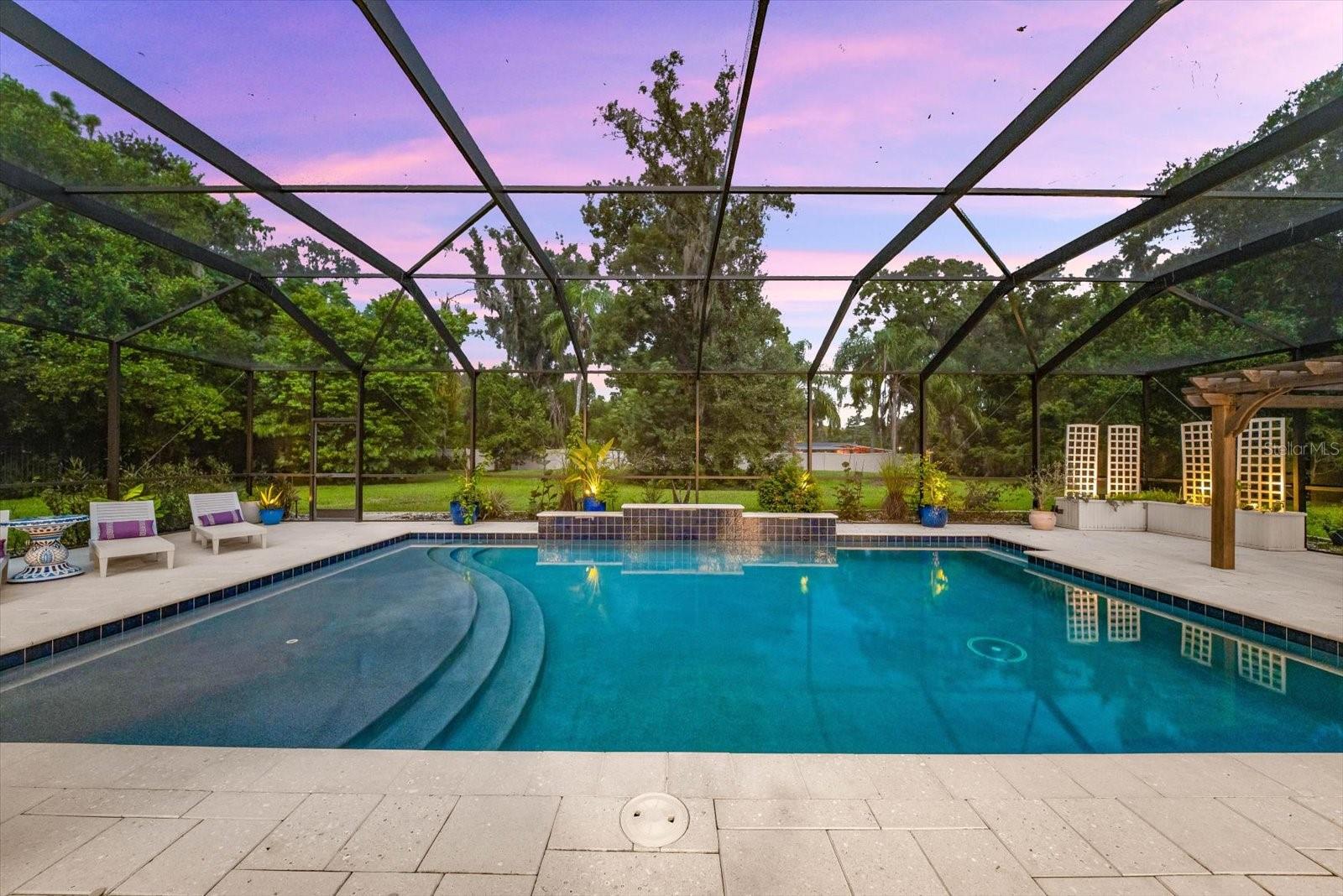 1118 LAKE HANNA DR