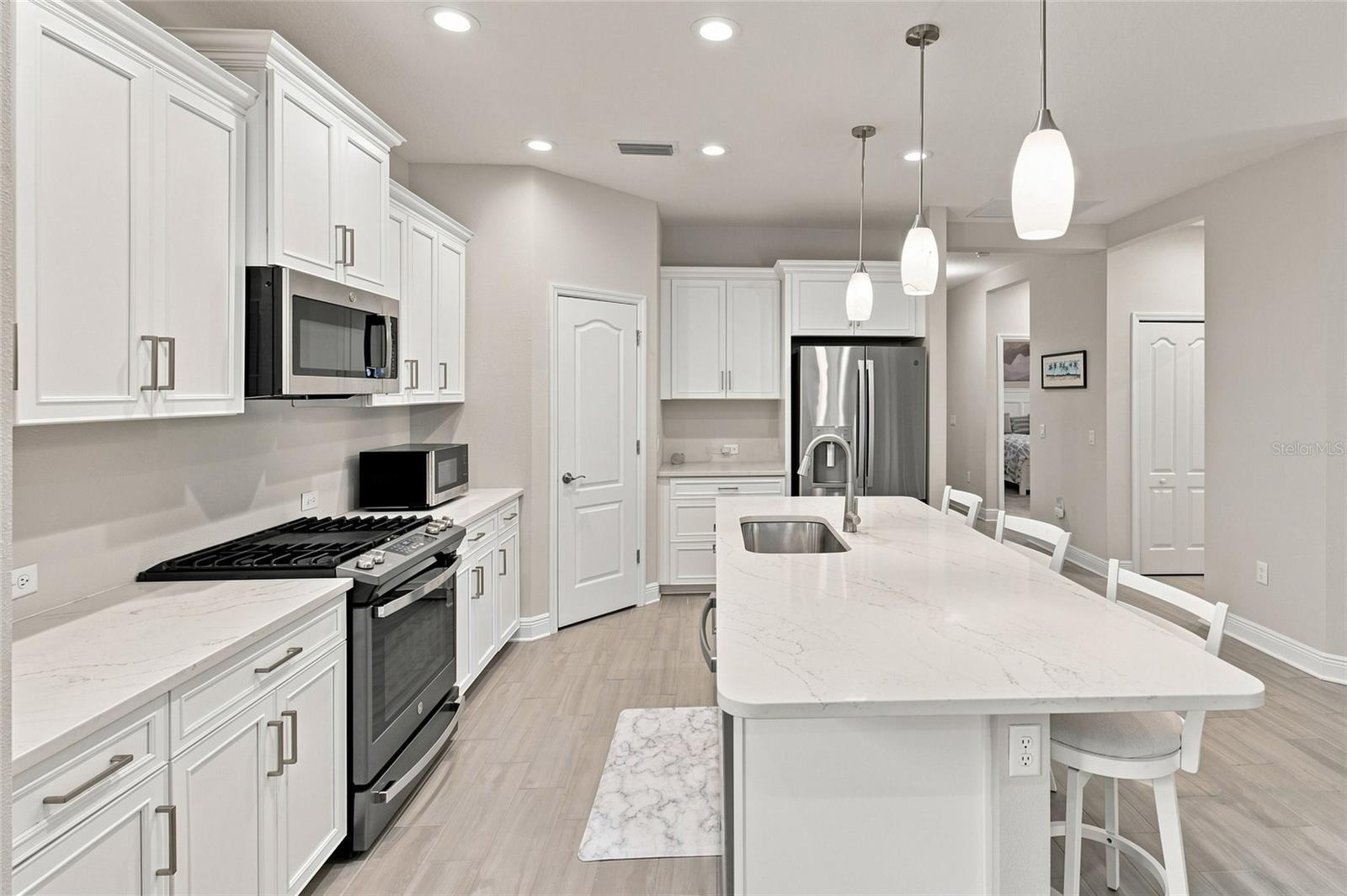 12736 SEASONG TERRACE