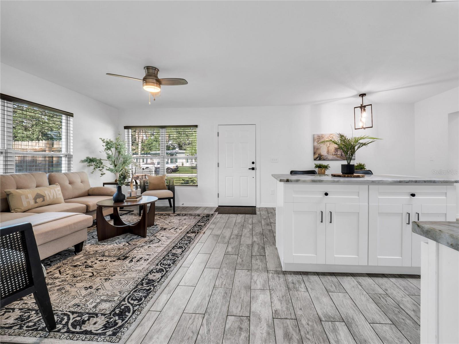 4014 MCLANE DR