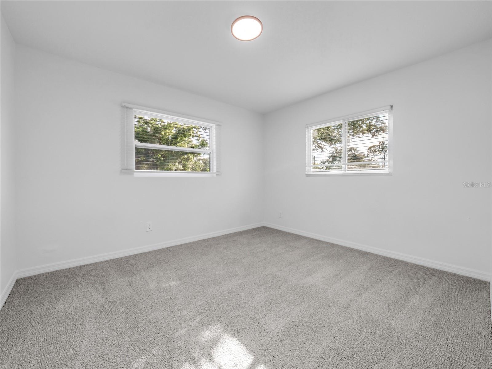 4014 MCLANE DR