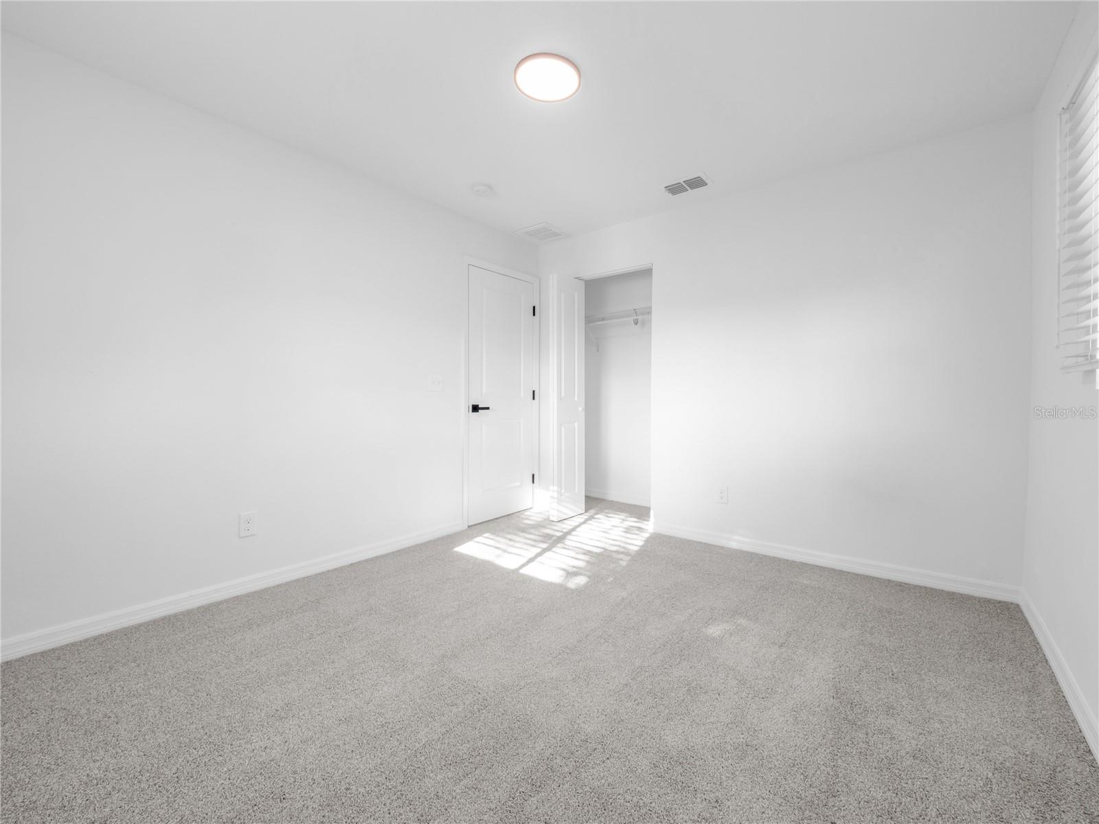 4014 MCLANE DR