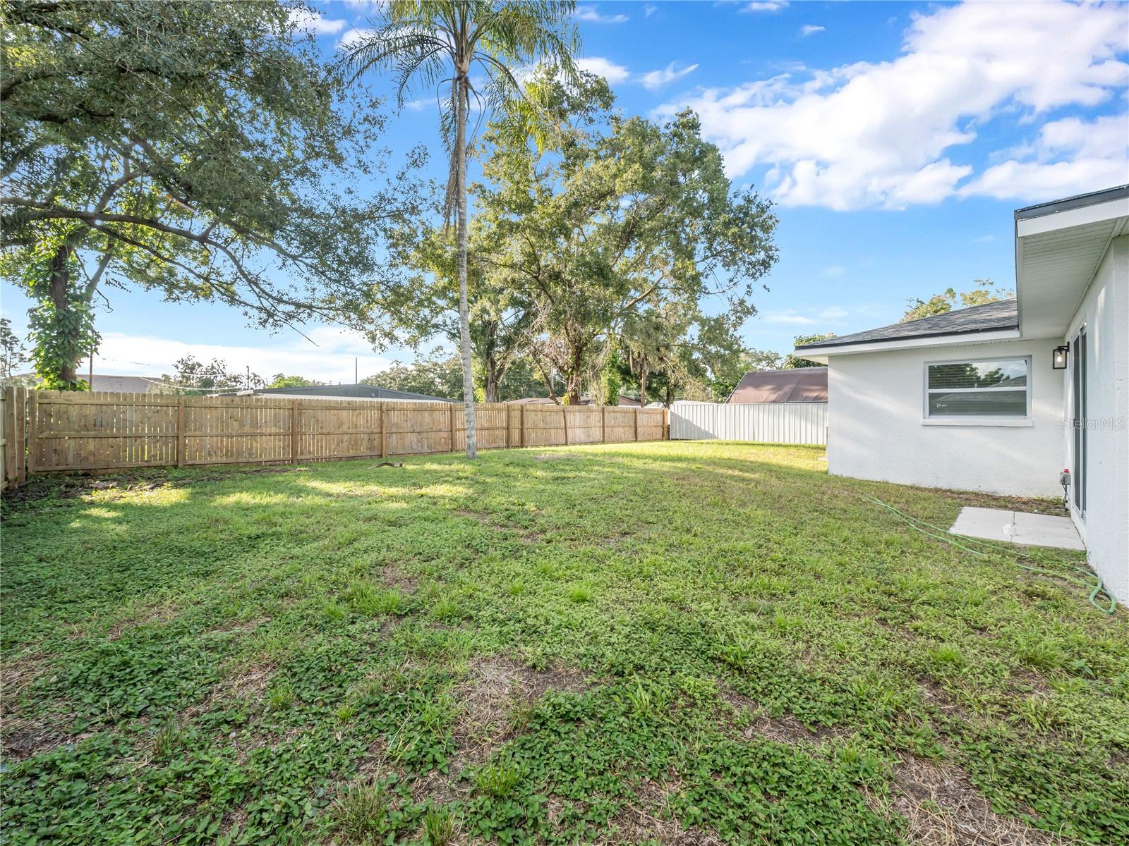 4014 MCLANE DR