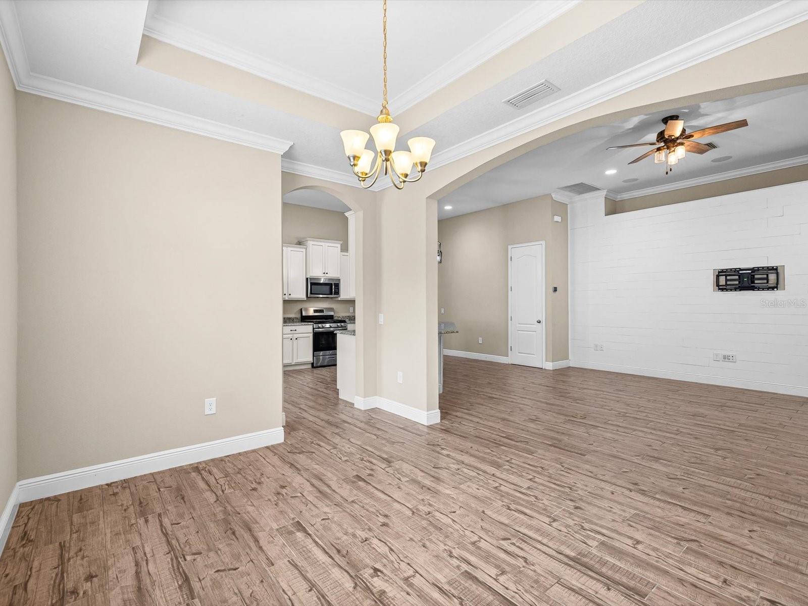 8519 MAY PORT CT
