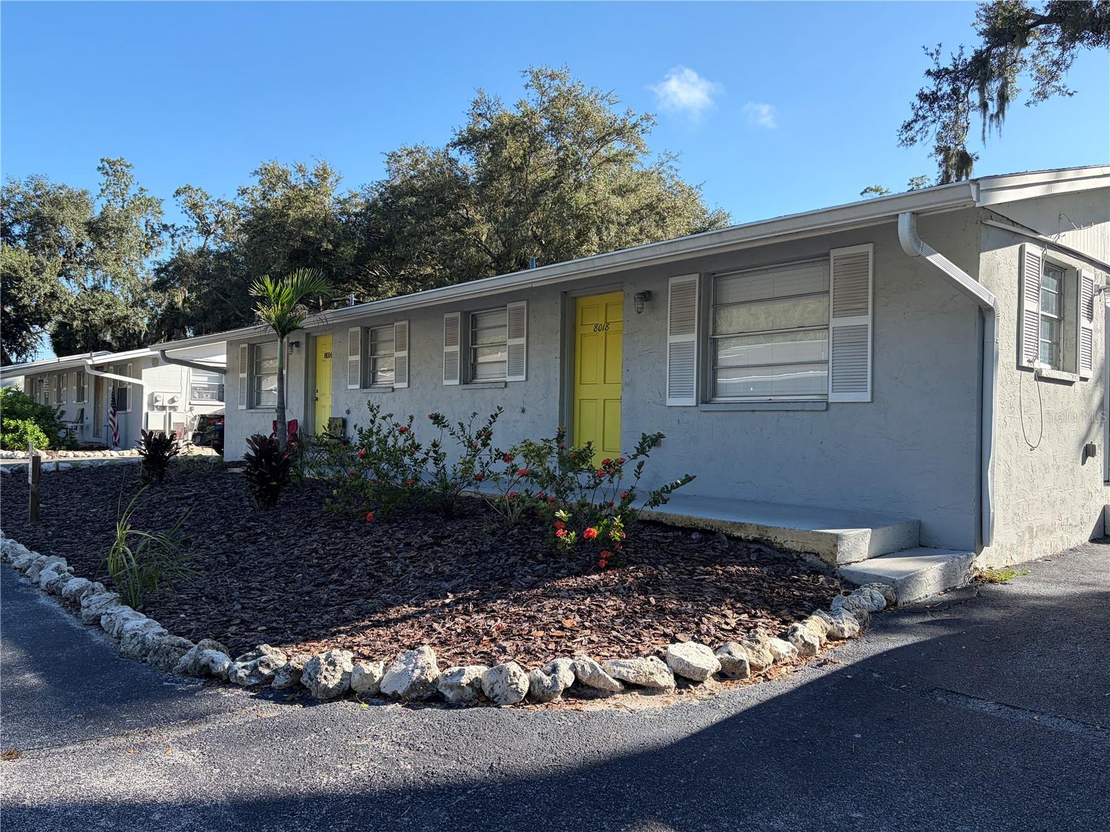 8018 Emi Ann Ln, Riverview