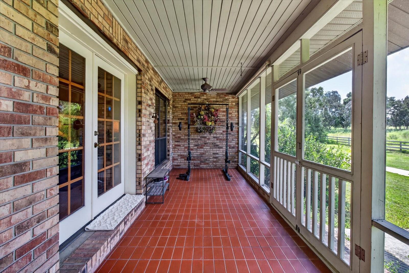 9229 FORT KING RD