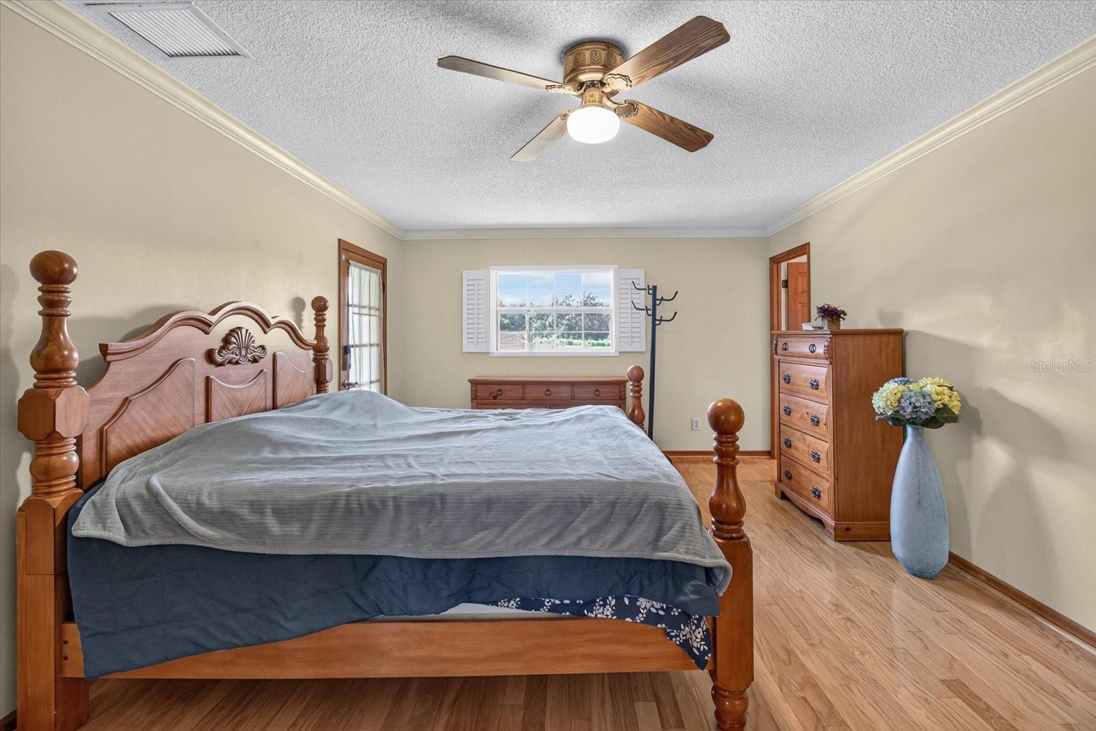 9229 FORT KING RD