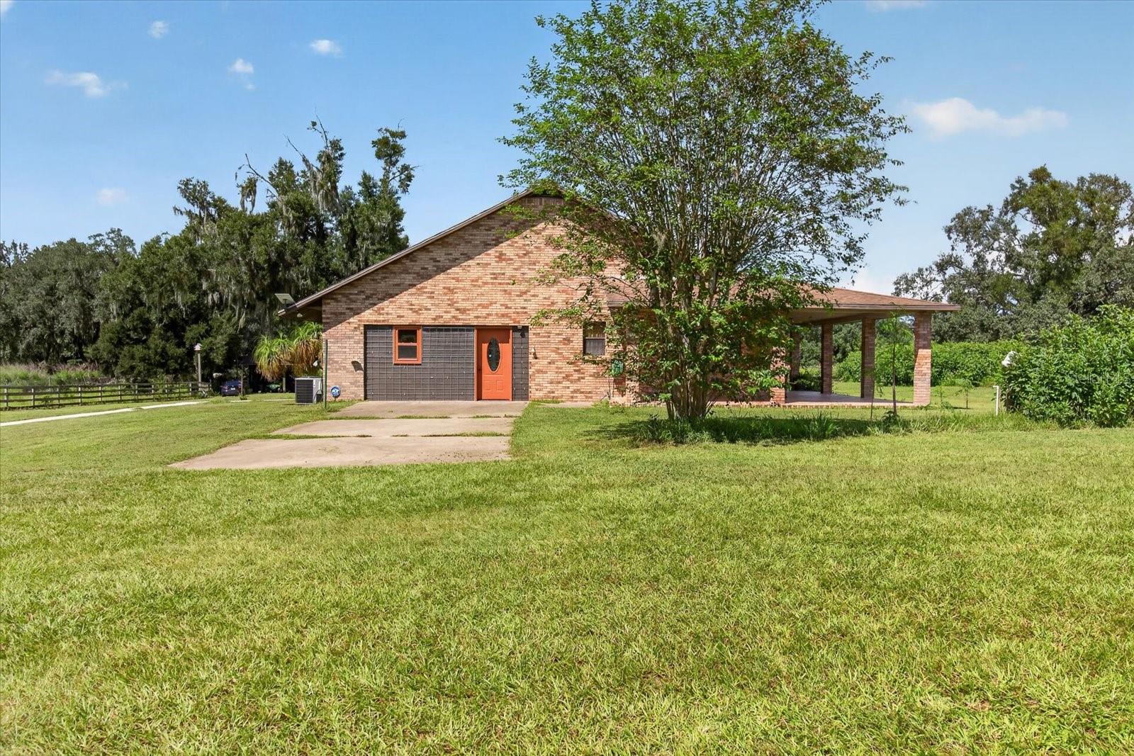 9229 FORT KING RD