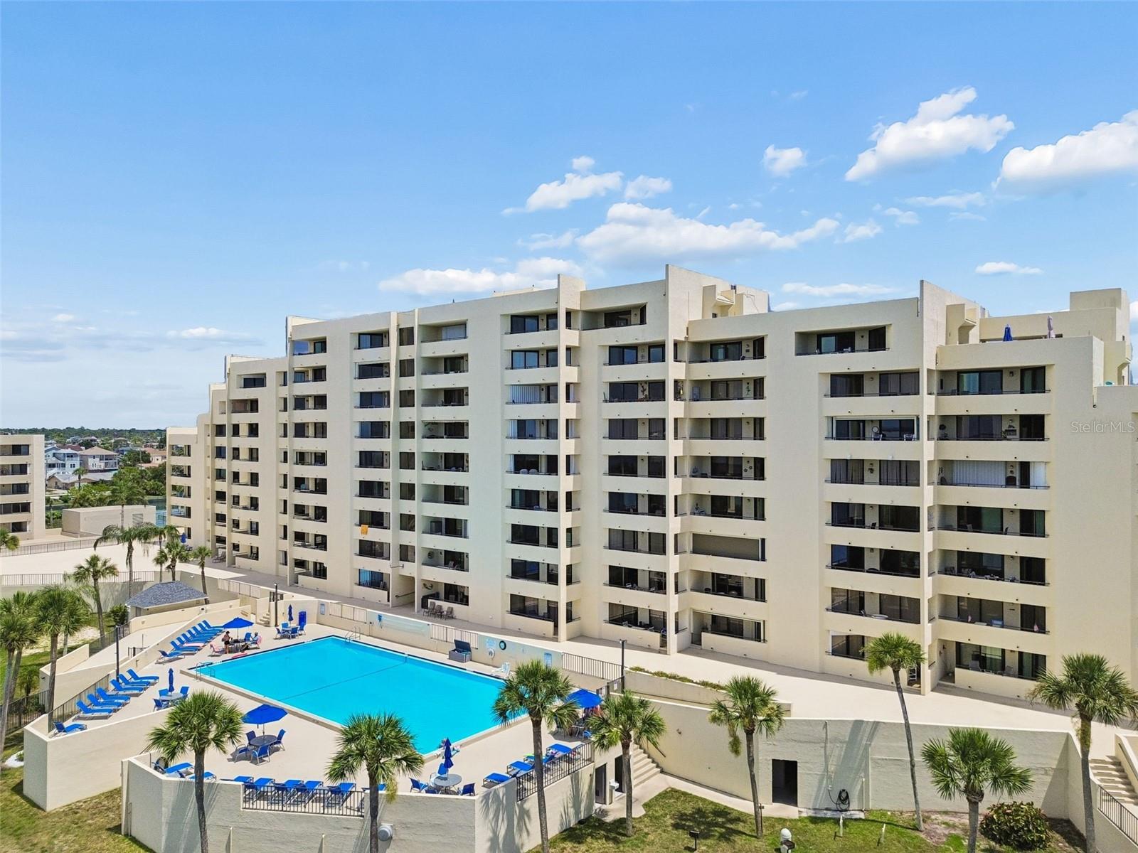 6009 SEA RANCH DR #302