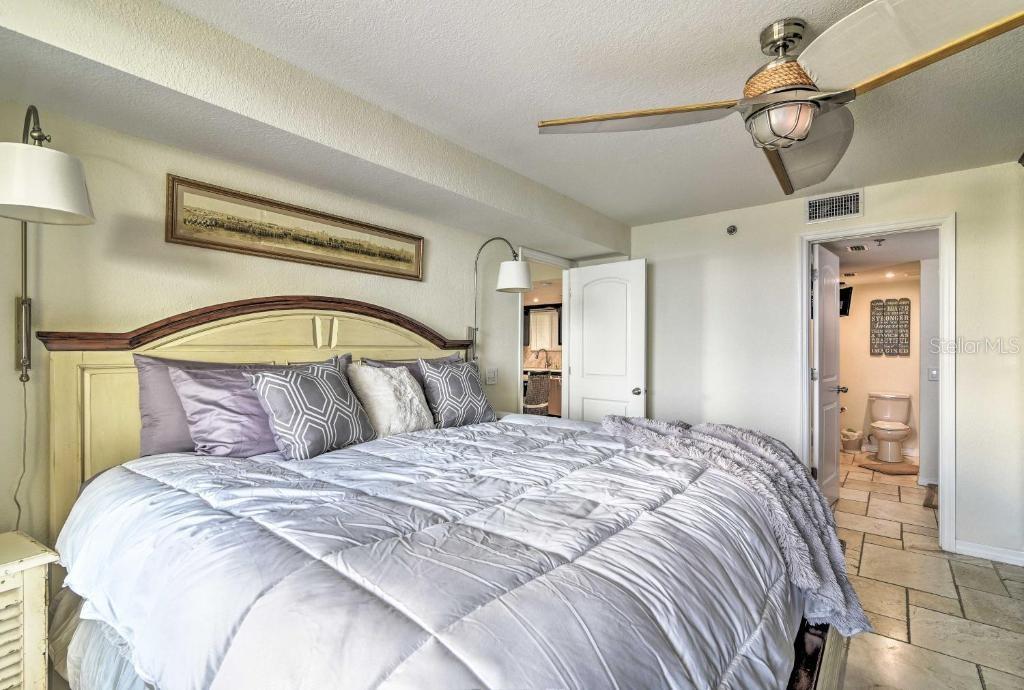 6009 SEA RANCH DR #302