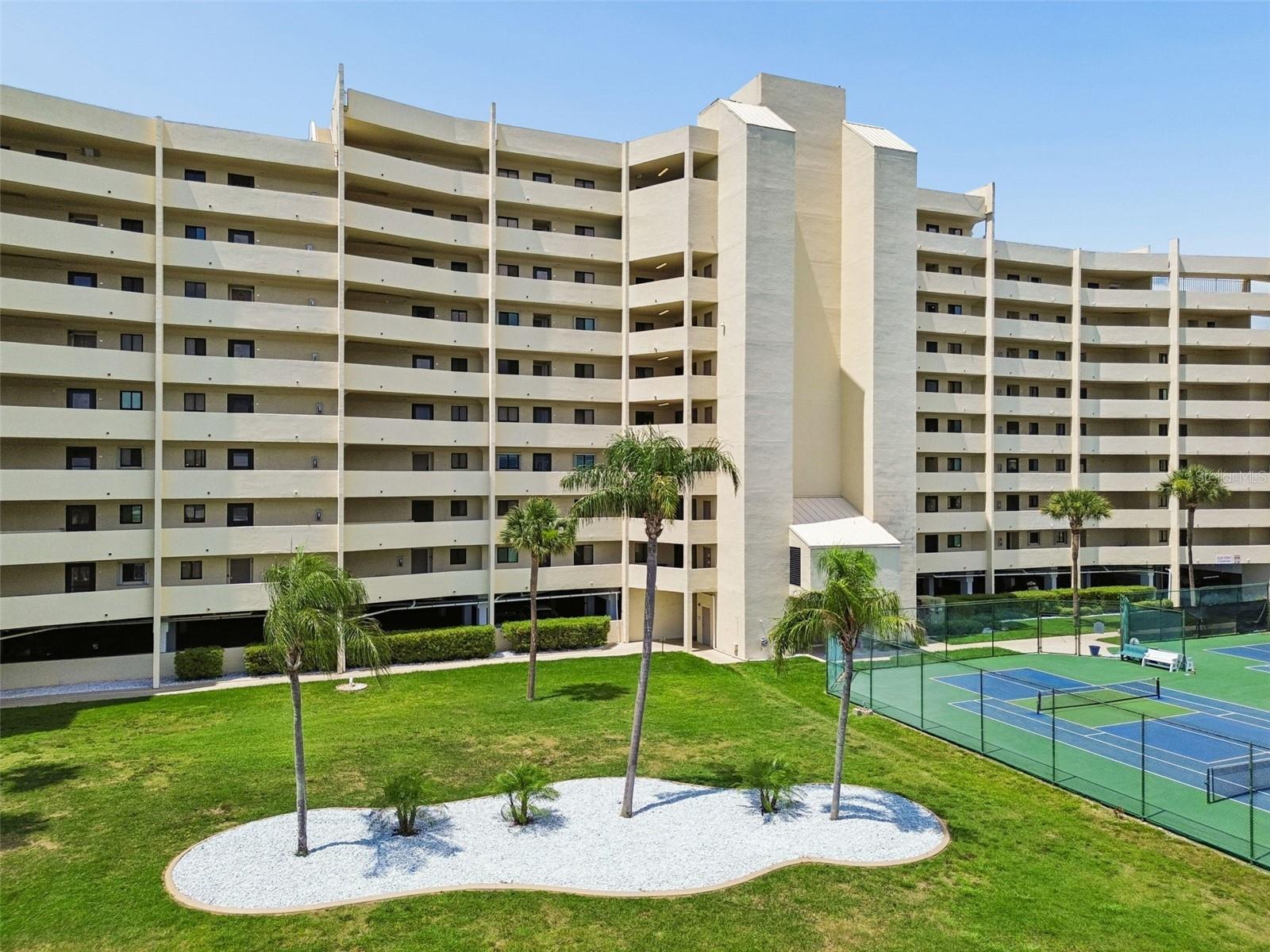 6009 SEA RANCH DR #302