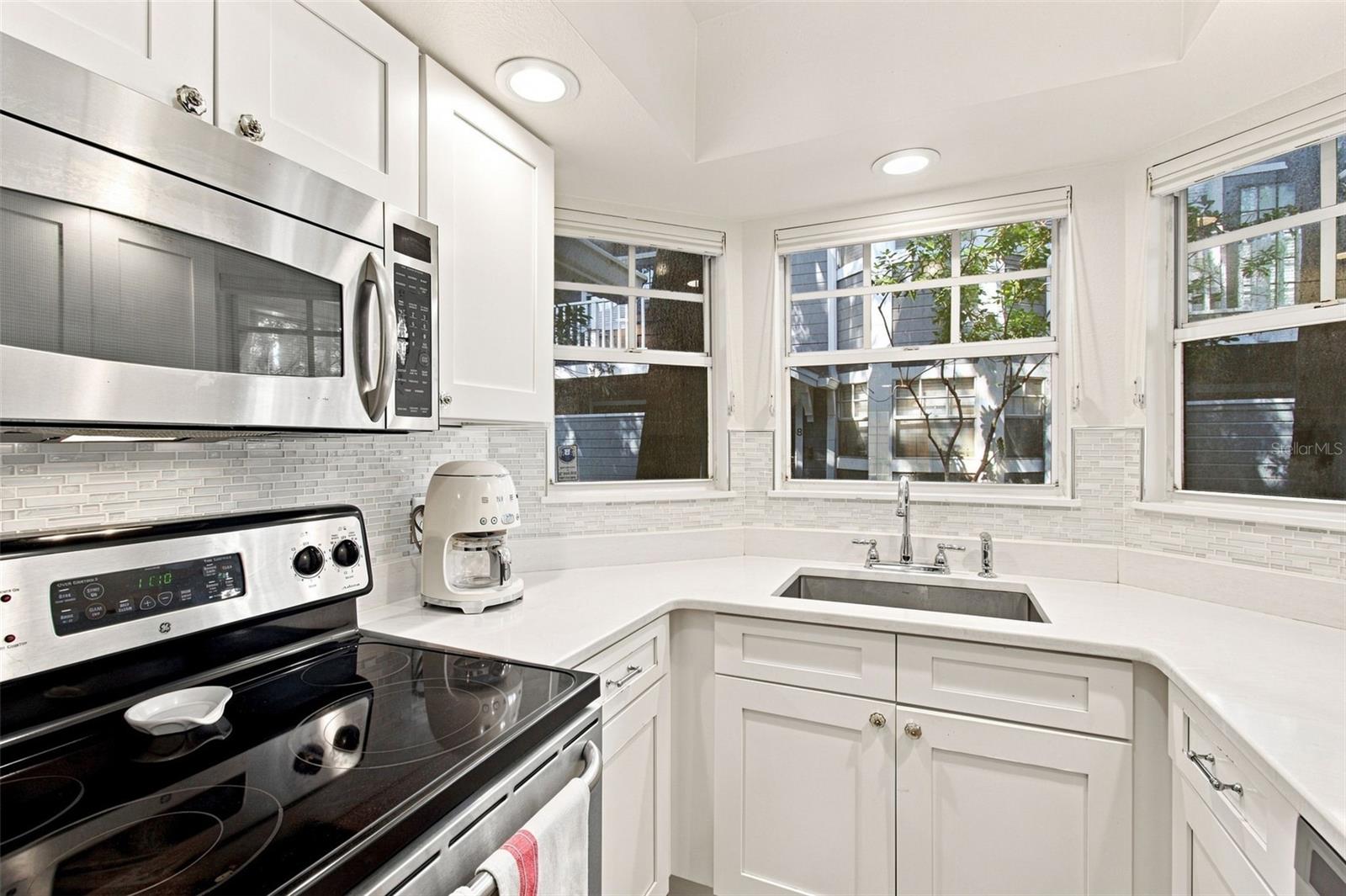 506 S WILLOW AVE #13