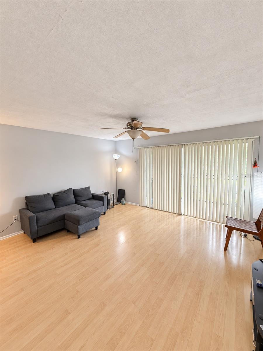4209 WINDING MOSS TRL #201