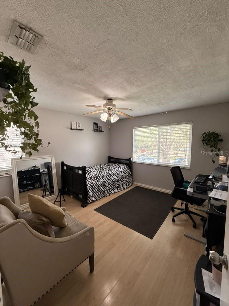 4209 WINDING MOSS TRL #201