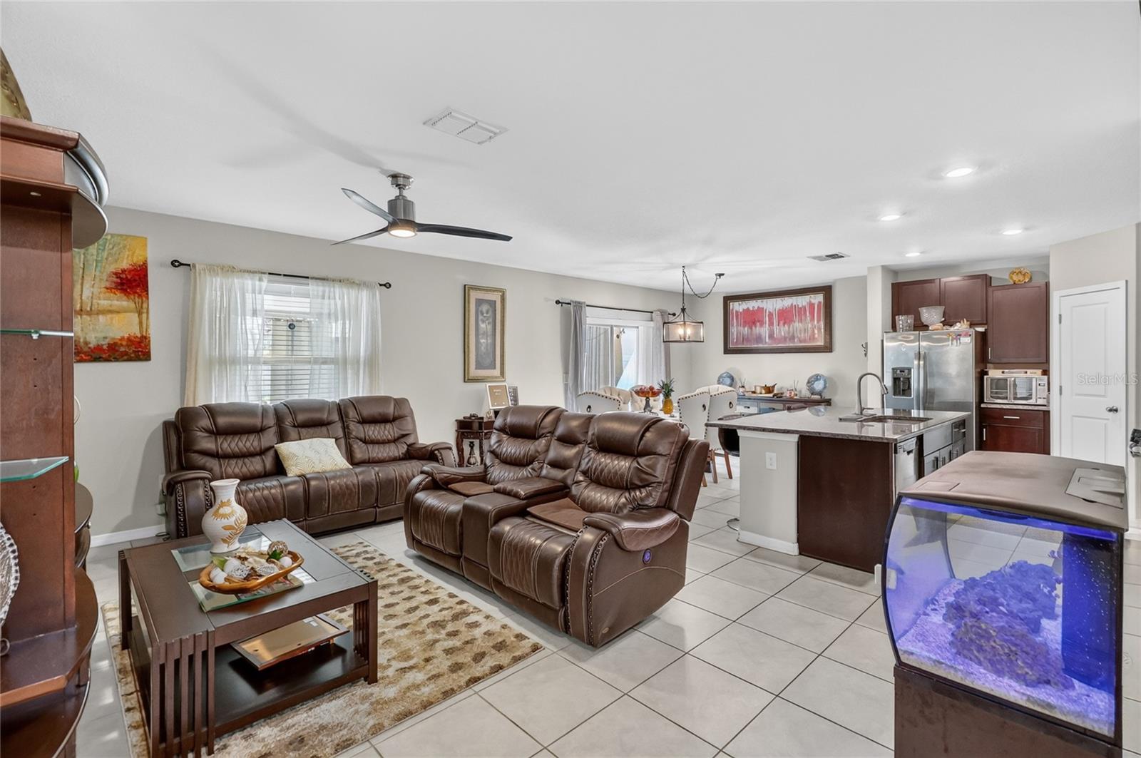 5111 WHITE CHICORY DR