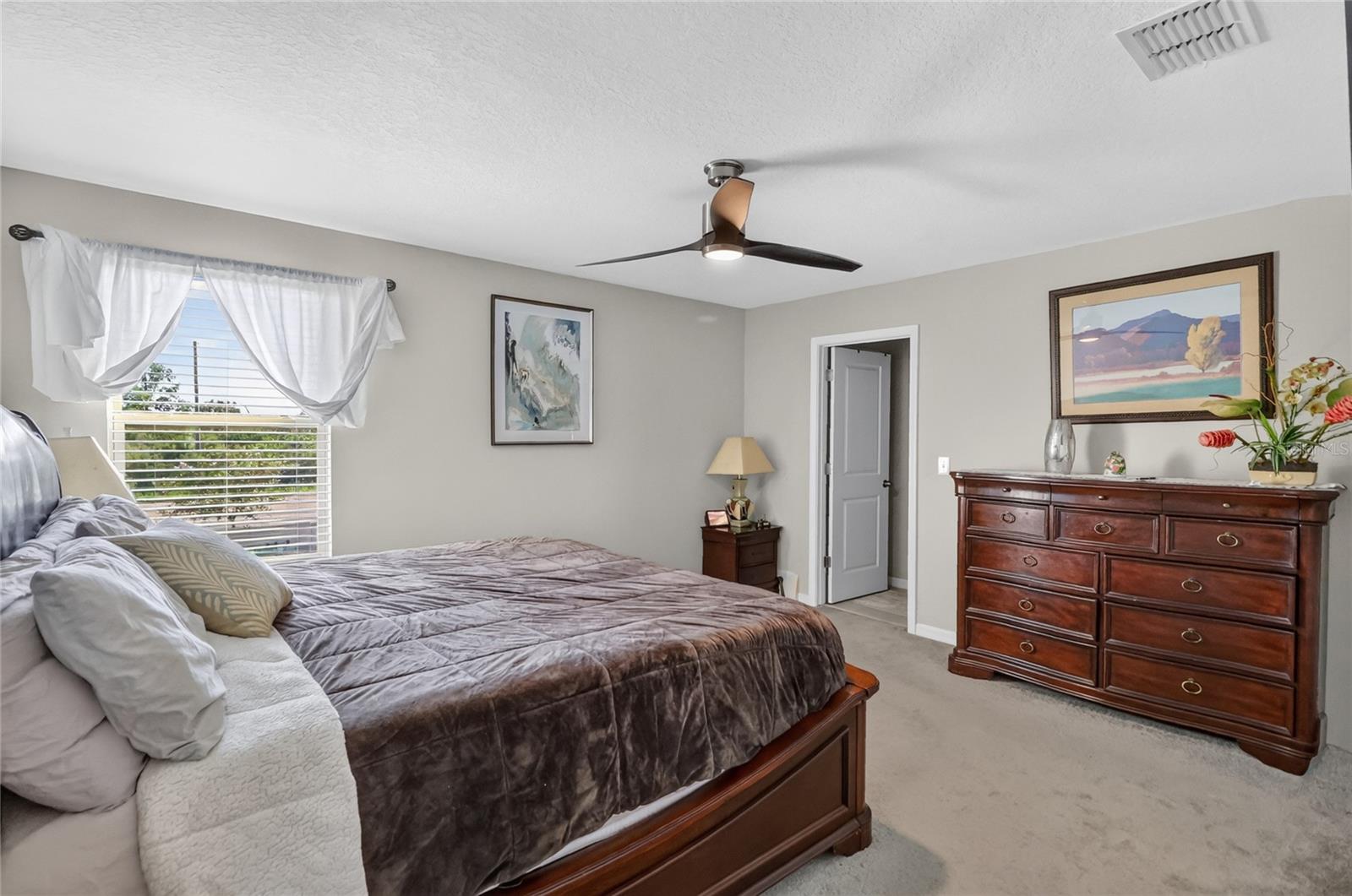 5111 WHITE CHICORY DR