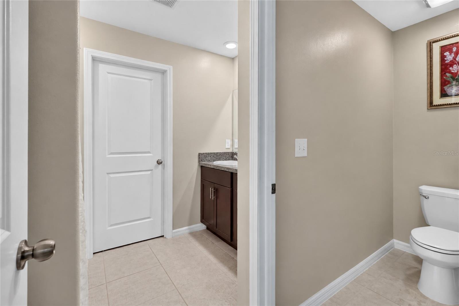 5111 WHITE CHICORY DR
