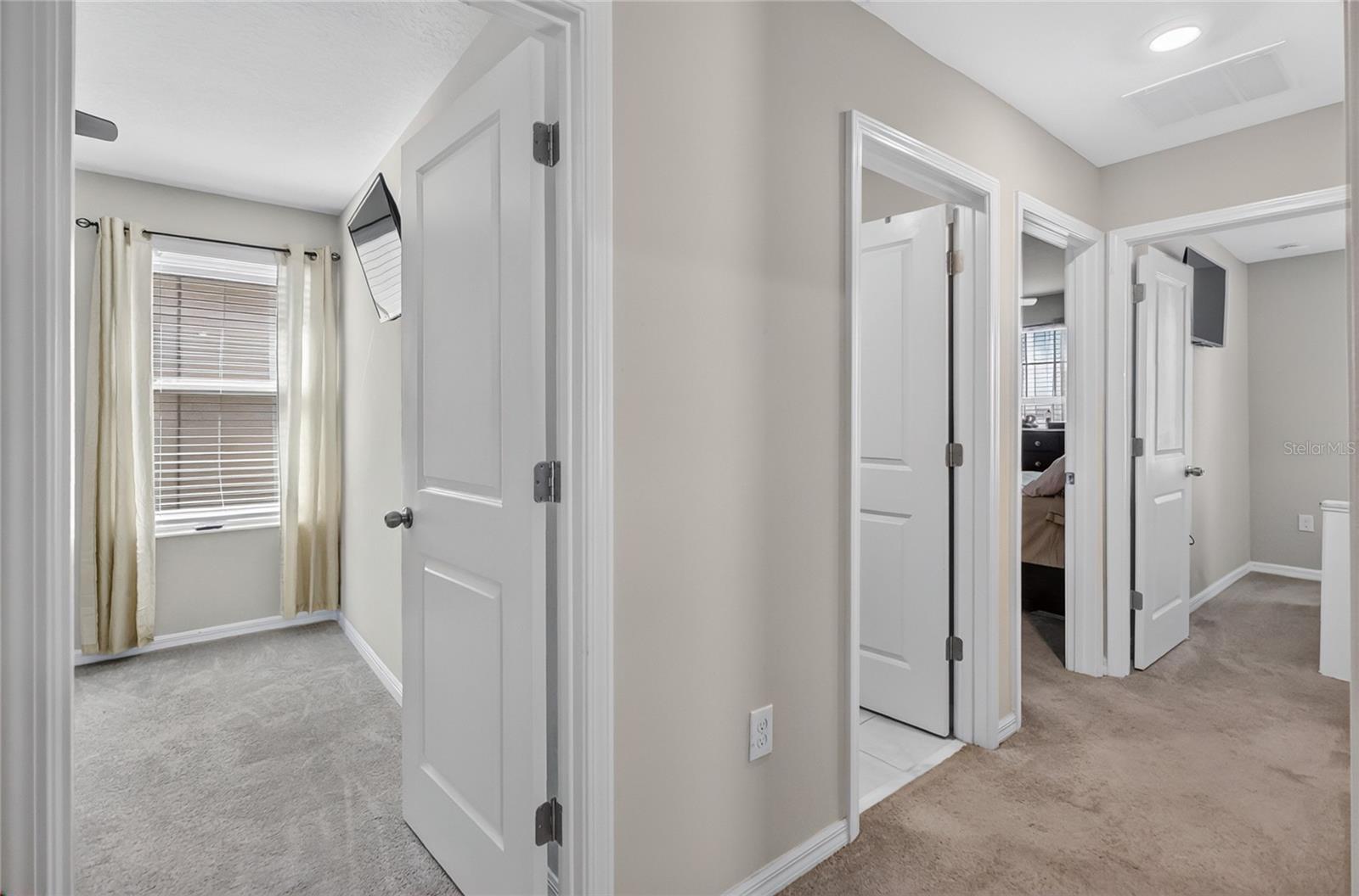 5111 WHITE CHICORY DR