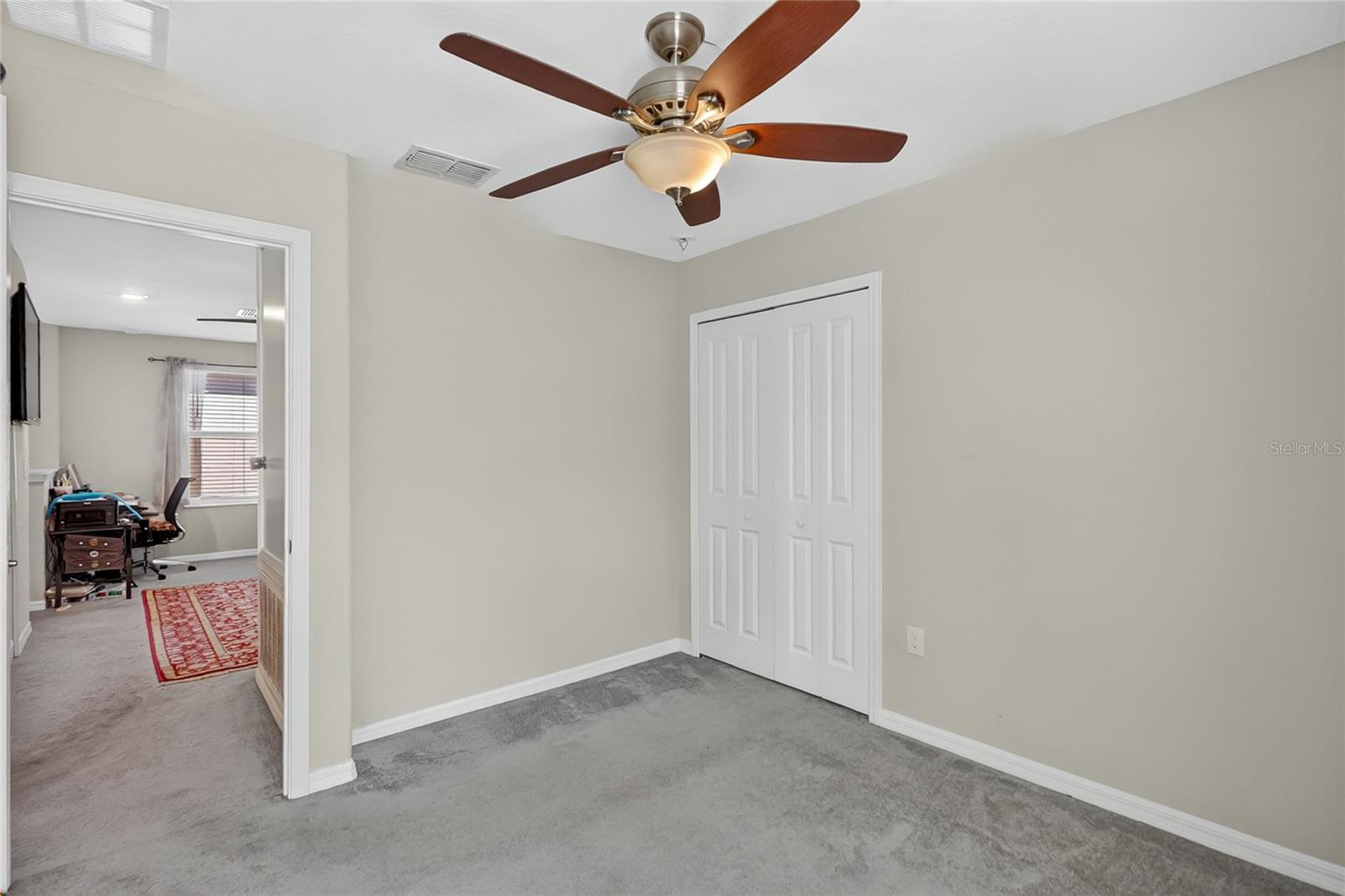 5111 WHITE CHICORY DR