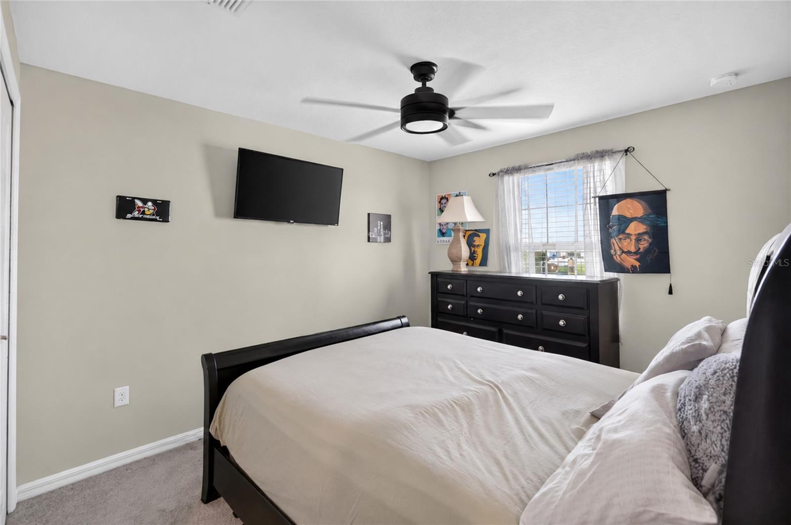 5111 WHITE CHICORY DR