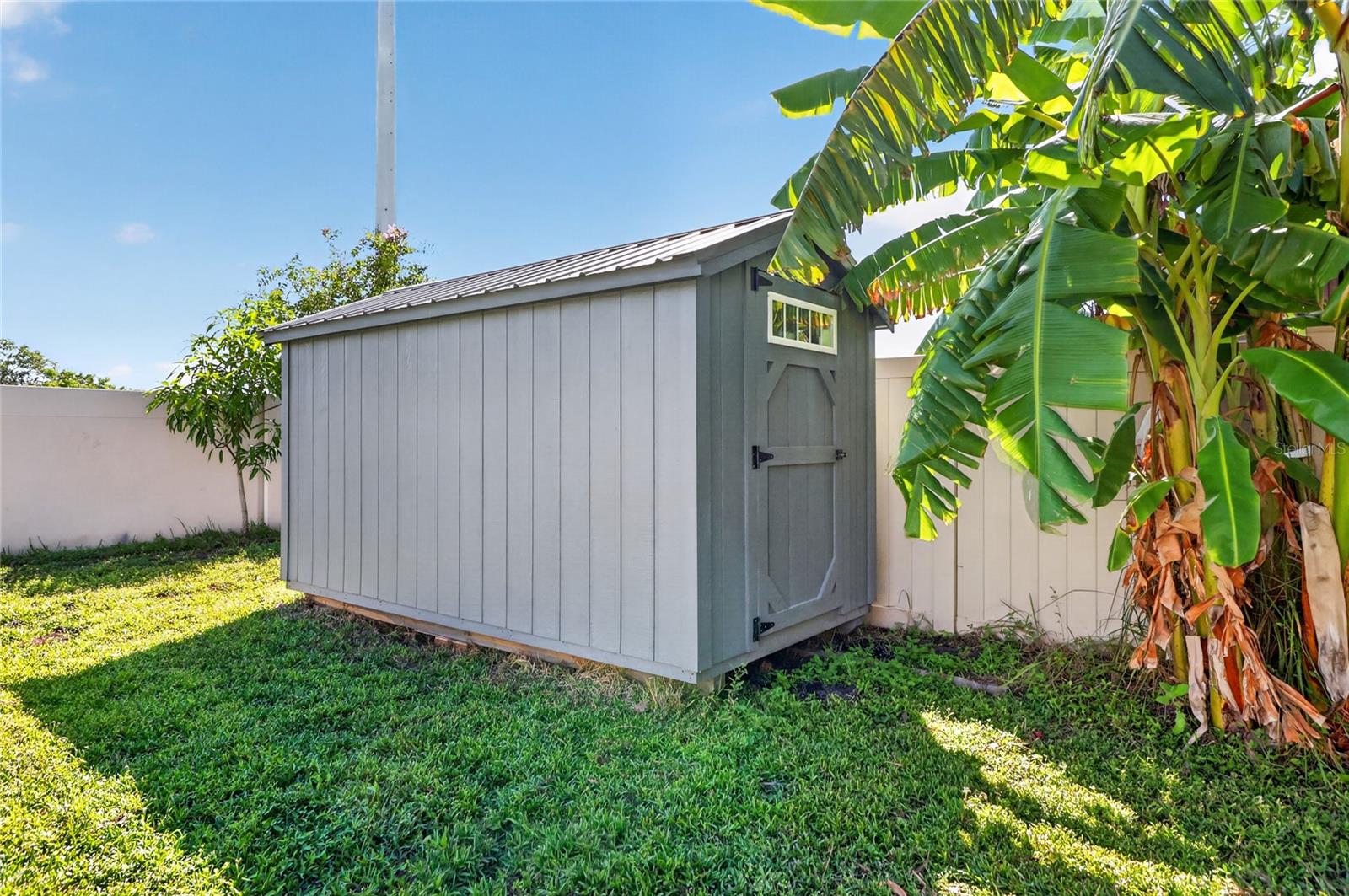 5111 WHITE CHICORY DR
