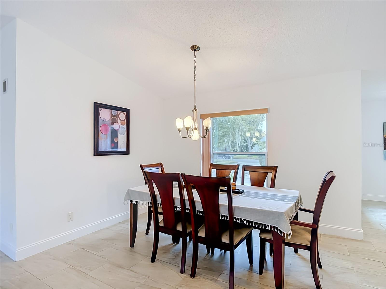 5118 BRYNN MAWR DR