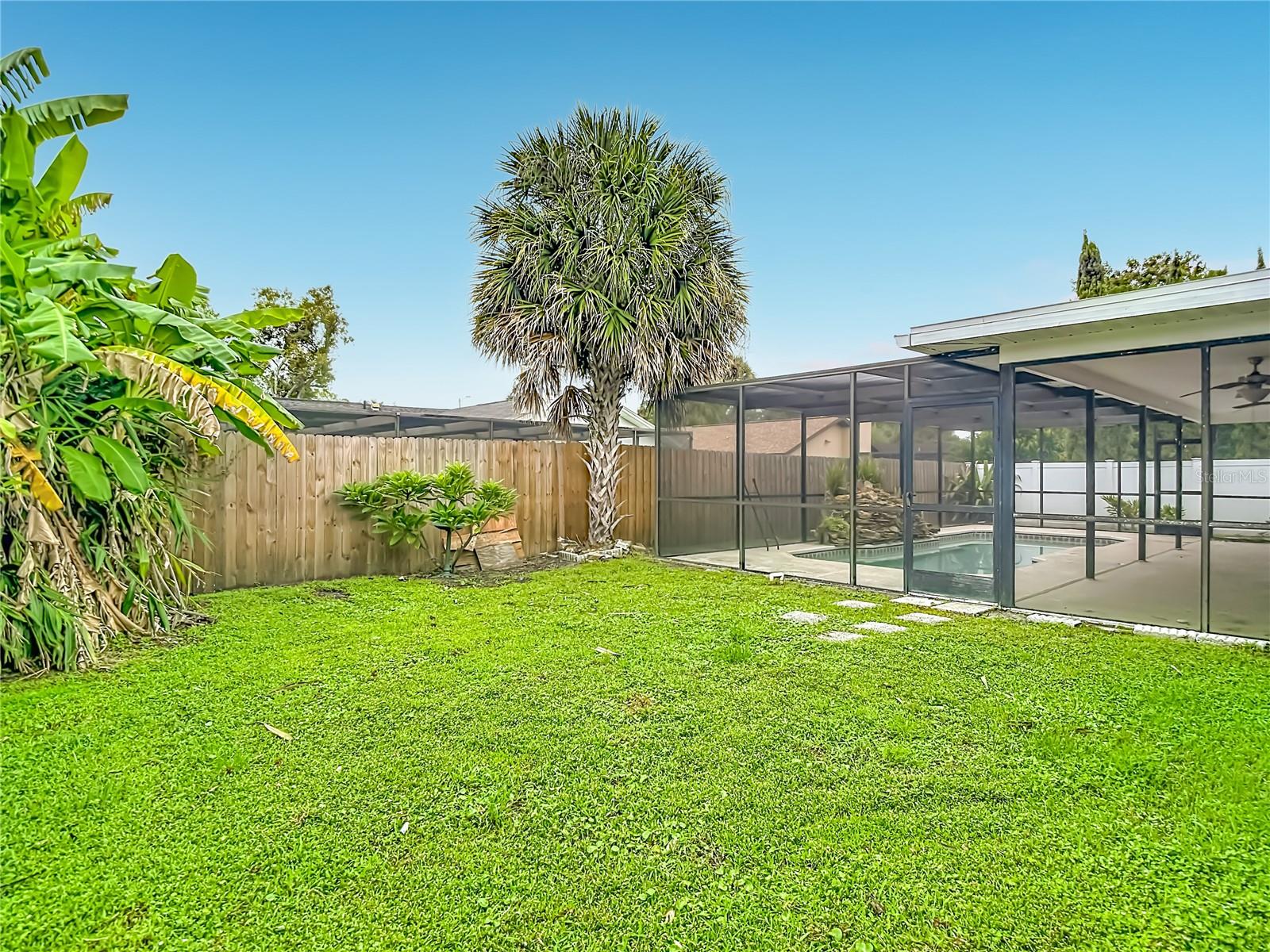 5118 BRYNN MAWR DR
