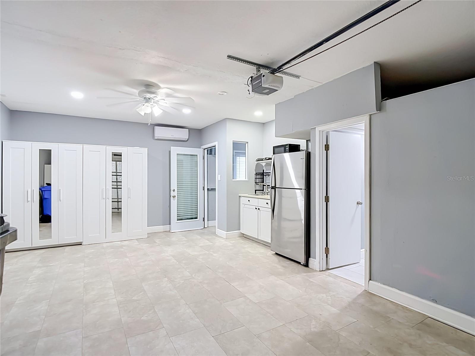 5118 BRYNN MAWR DR
